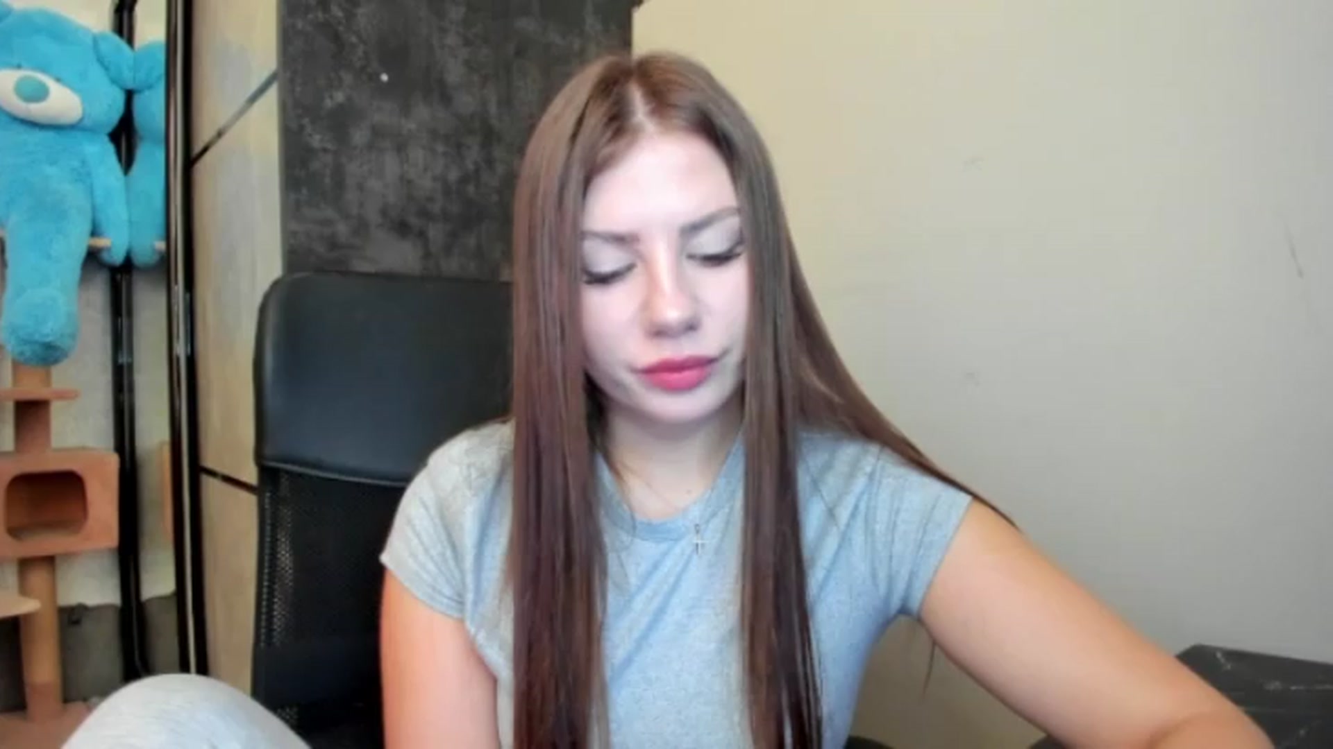 Gallery image thumbnail from FlyingDream's myfreecams stream on, 08/24/2026, 15:52 image 11 of 20
