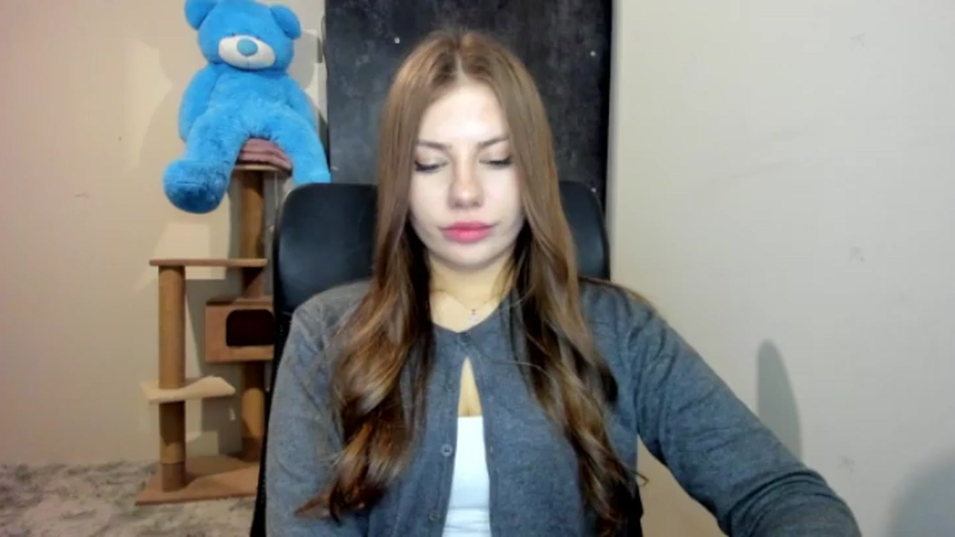 Gallery image thumbnail from FlyingDream's myfreecams stream on, 08/25/2026, 20:26 image 4 of 20