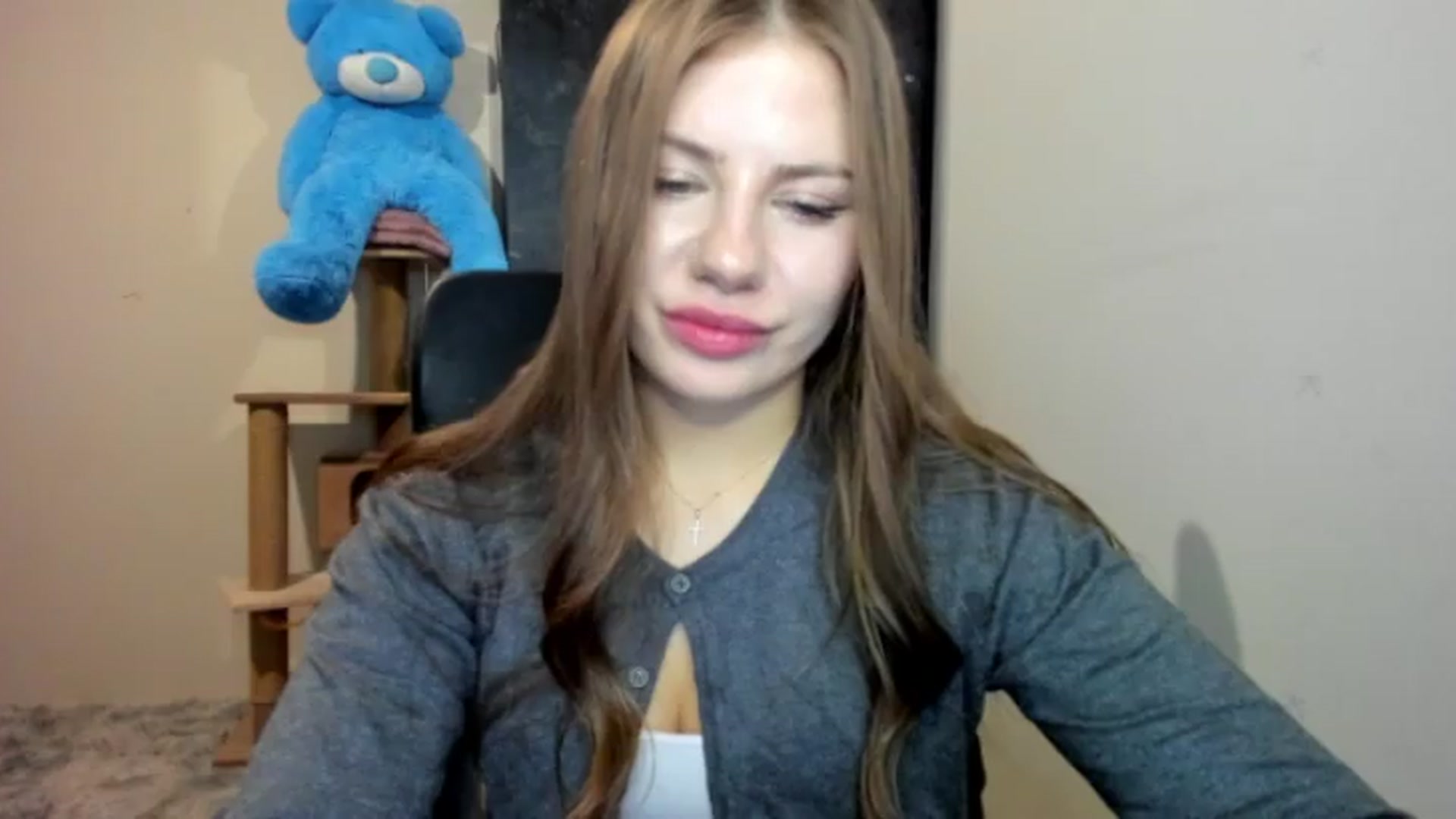 Gallery image thumbnail from FlyingDream's myfreecams stream on, 08/25/2026, 20:26 image 18 of 20