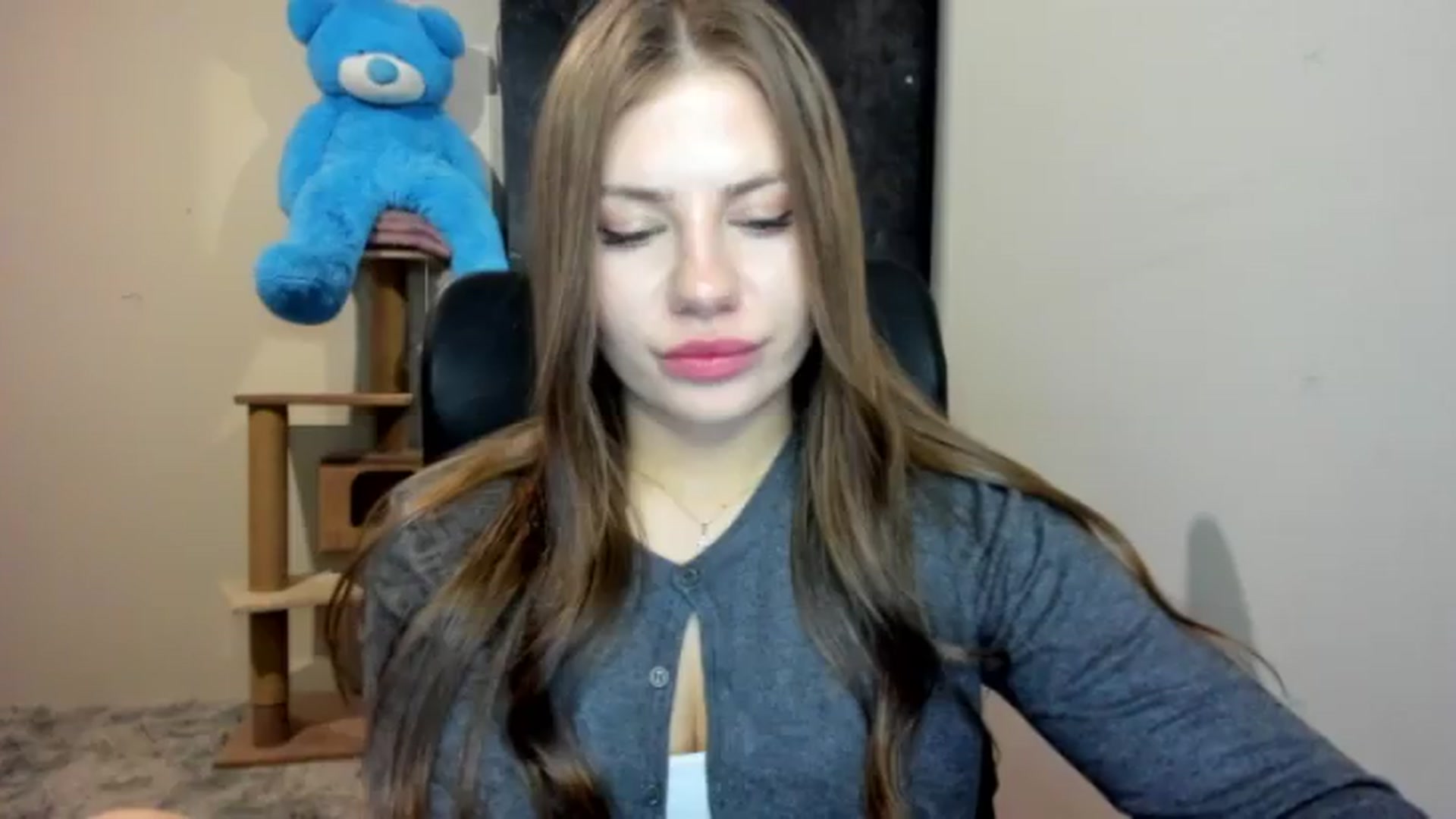 Gallery image thumbnail from FlyingDream's myfreecams stream on, 08/25/2026, 20:26 image 12 of 20