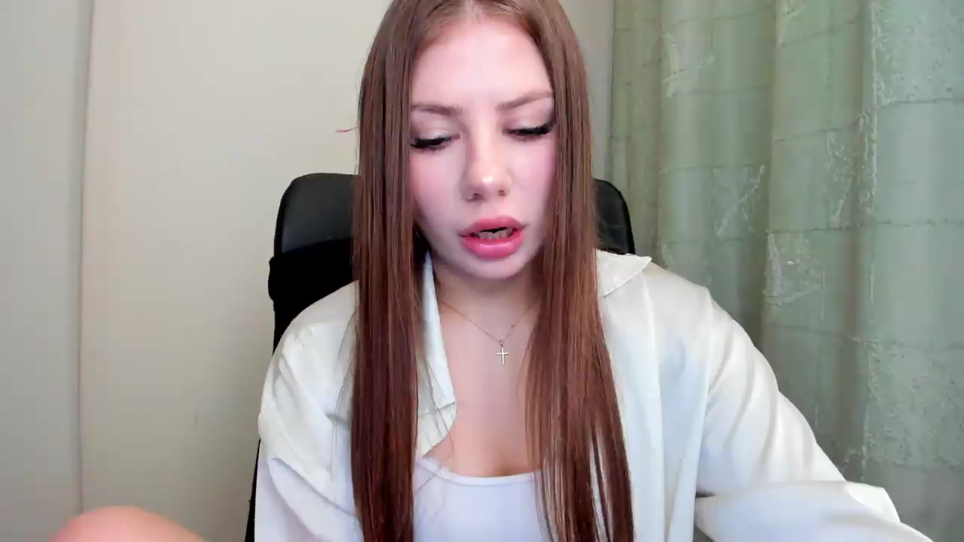 Gallery image thumbnail from FlyingDream's myfreecams stream on, 08/29/2026, 14:17 image 4 of 20
