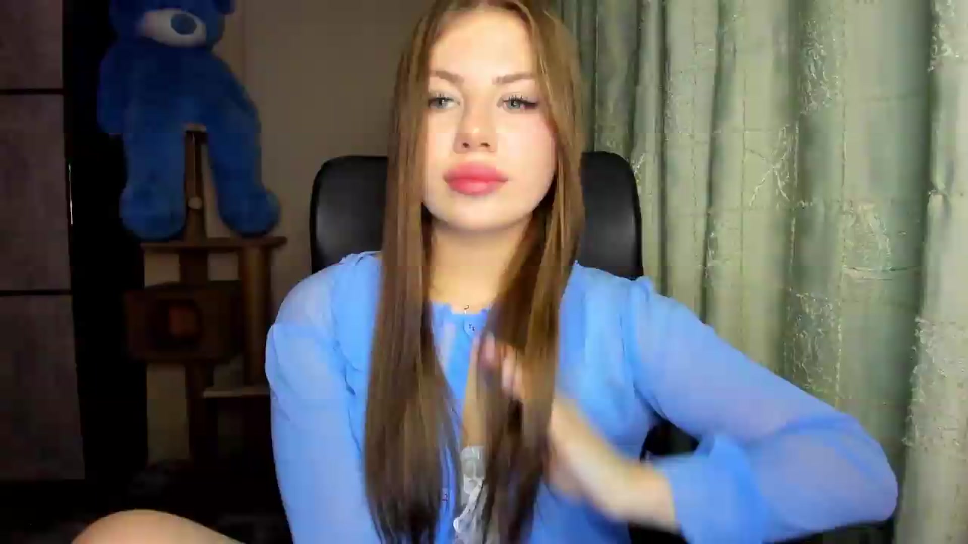 Gallery image thumbnail from FlyingDream's myfreecams stream on, 08/31/2026, 16:48 image 7 of 20