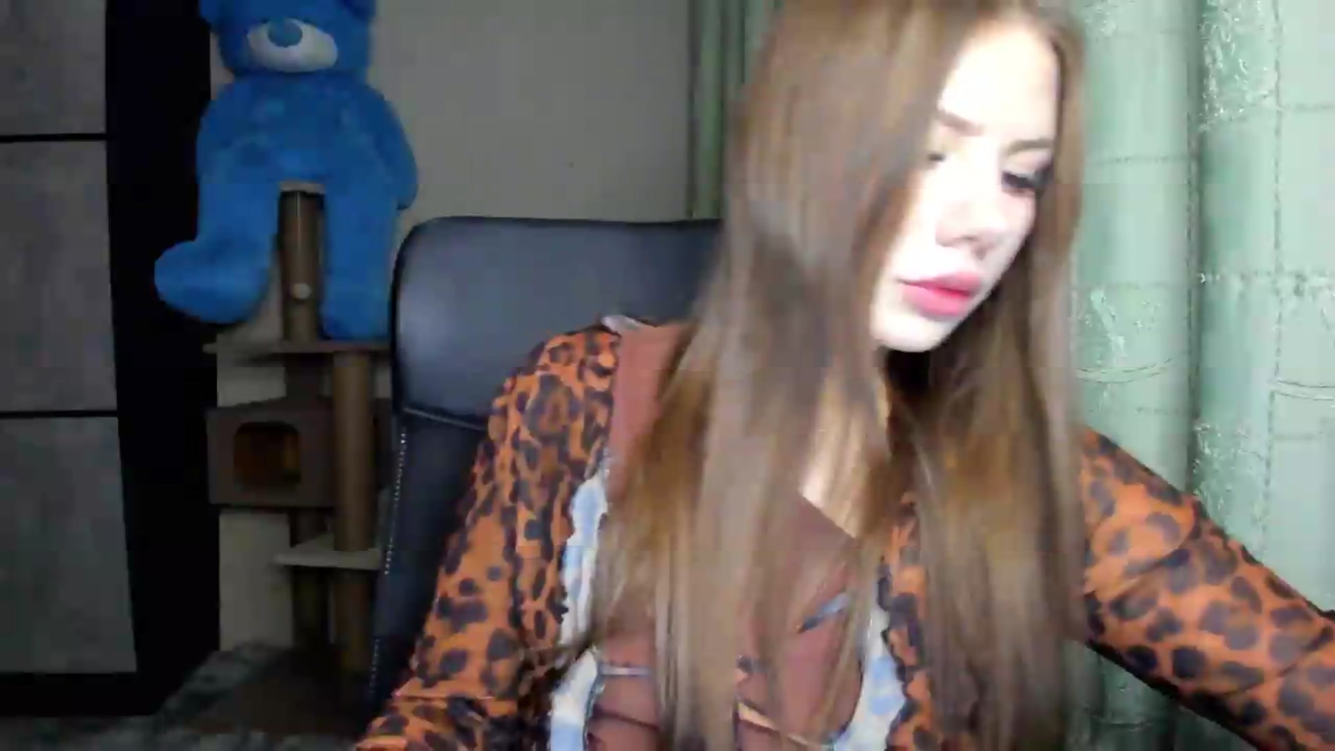 Gallery image thumbnail from FlyingDream's myfreecams stream on, 09/02/2026, 16:35 image 13 of 20