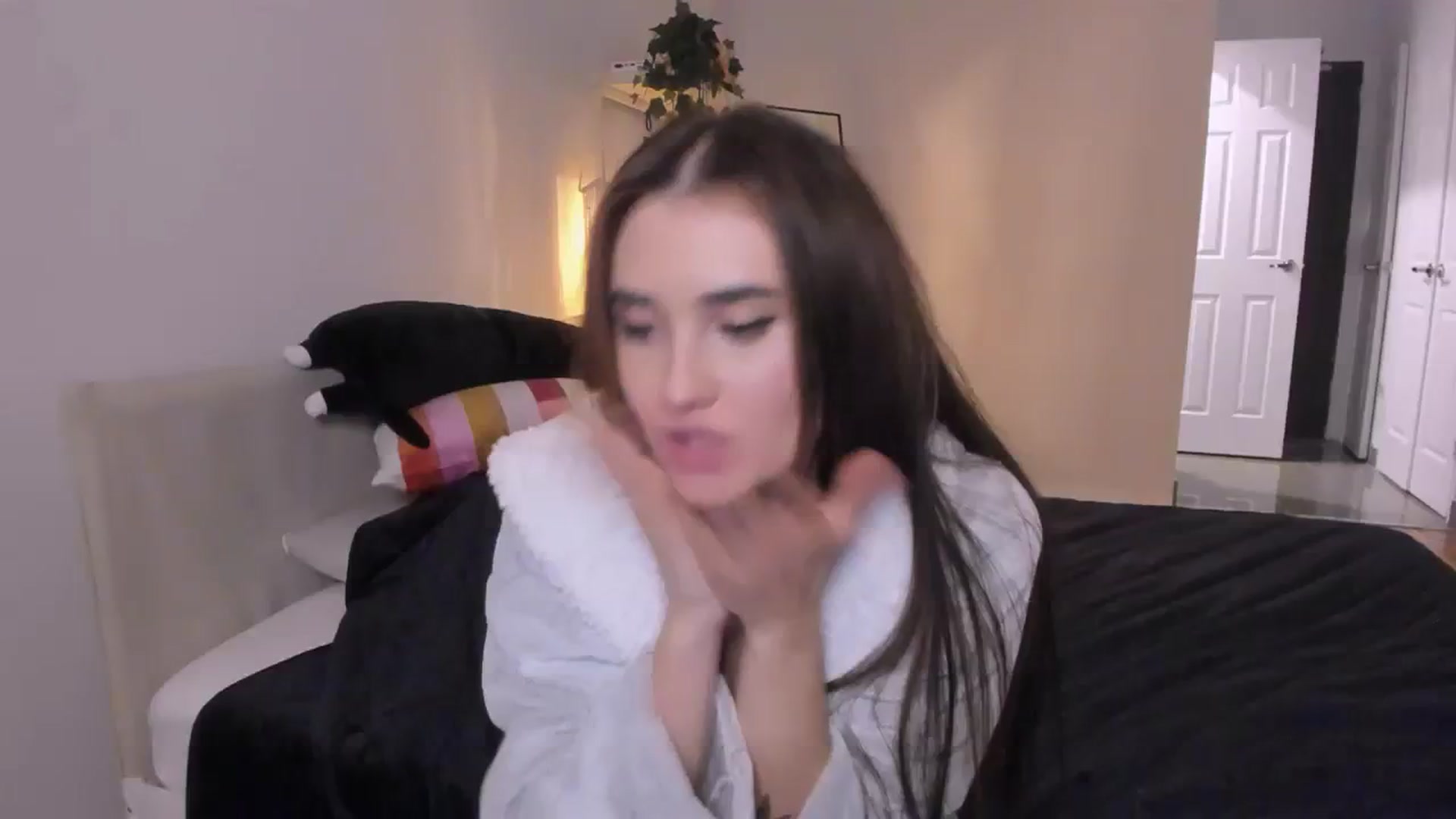Gallery image thumbnail from FoodAndSexx's myfreecams stream on, 11/05/2023, 04:22 image 20 of 20