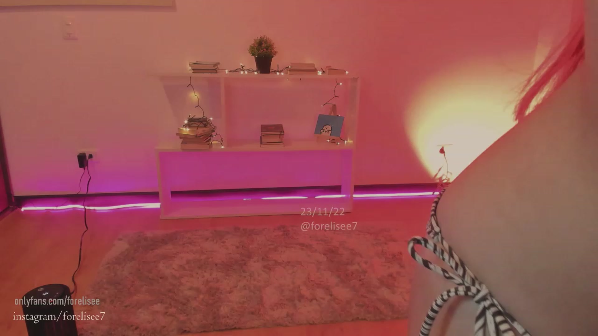 Gallery image thumbnail from ForElisee's myfreecams stream on, 11/24/2022, 10:09 image 17 of 20