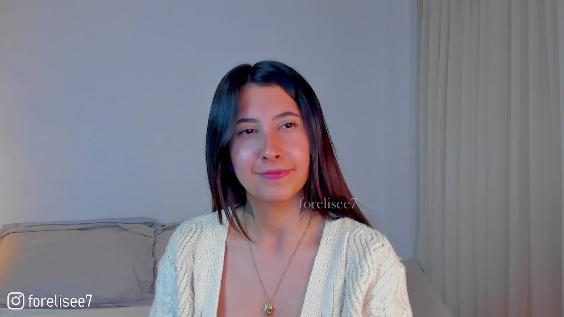 Gallery image thumbnail from ForElisee's myfreecams stream on, 04/09/2024, 10:25 image 5 of 20