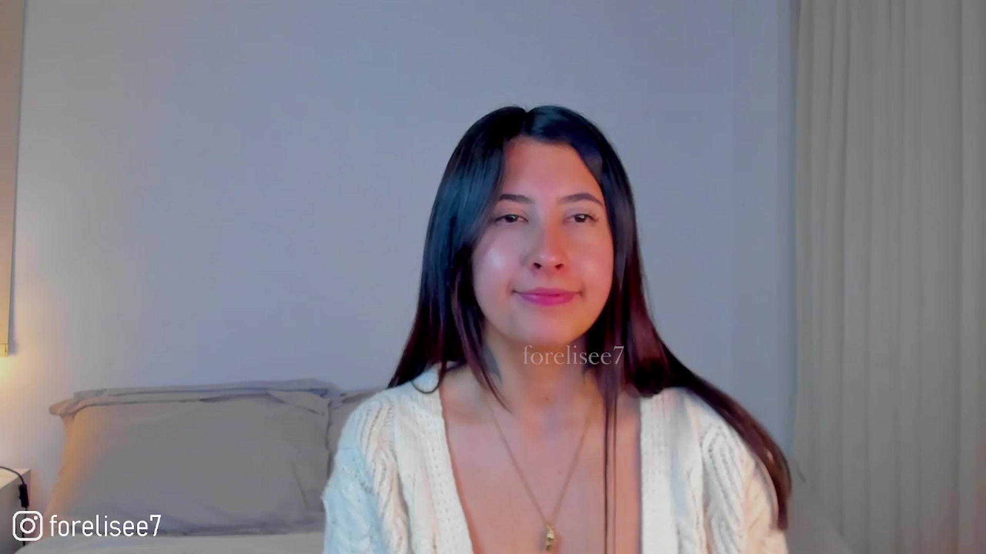 Gallery image thumbnail from ForElisee's myfreecams stream on, 04/09/2024, 10:25 image 11 of 20