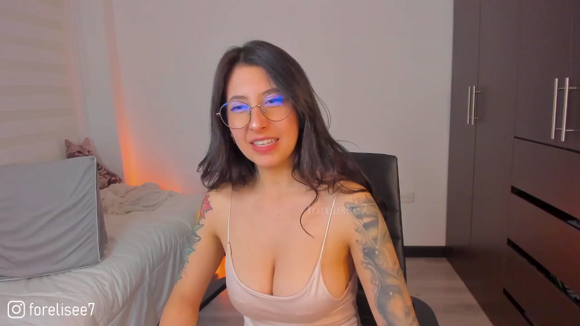 Gallery image thumbnail from ForElisee's myfreecams stream on, 08/15/2024, 09:34 image 12 of 20