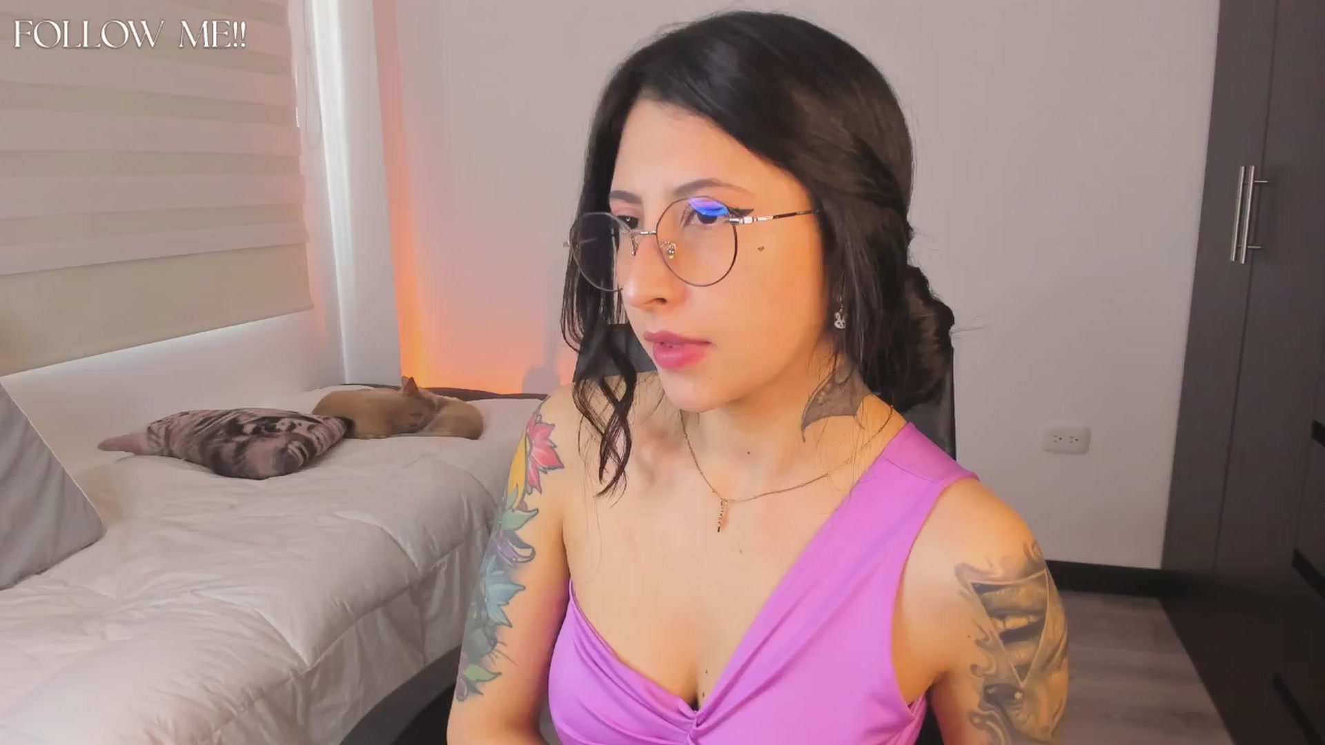 Gallery image thumbnail from ForElisee's myfreecams stream on, 09/11/2024, 15:00 image 18 of 20