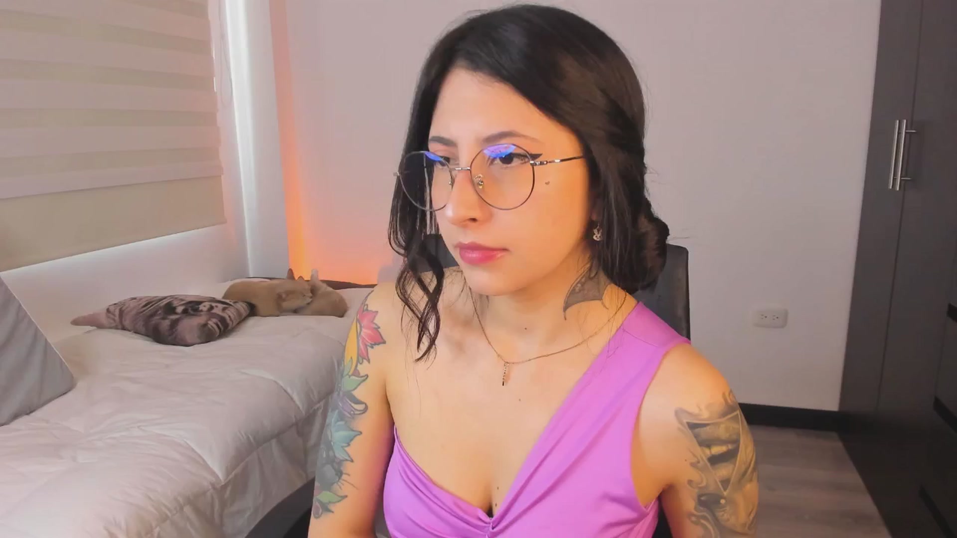 Gallery image thumbnail from ForElisee's myfreecams stream on, 09/11/2024, 15:00 image 15 of 20