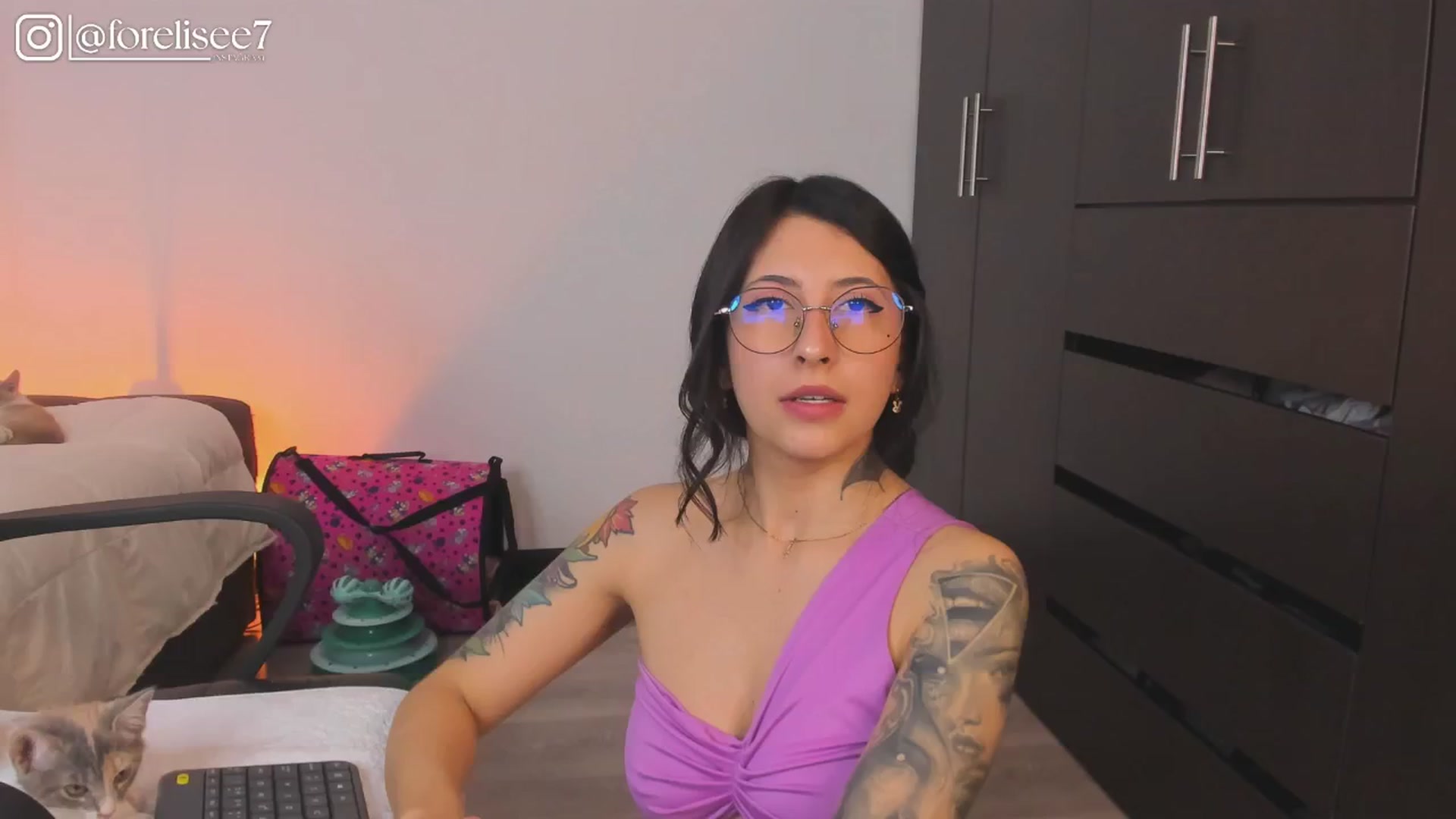 Gallery image thumbnail from ForElisee's myfreecams stream on, 09/11/2024, 17:39 image 13 of 20