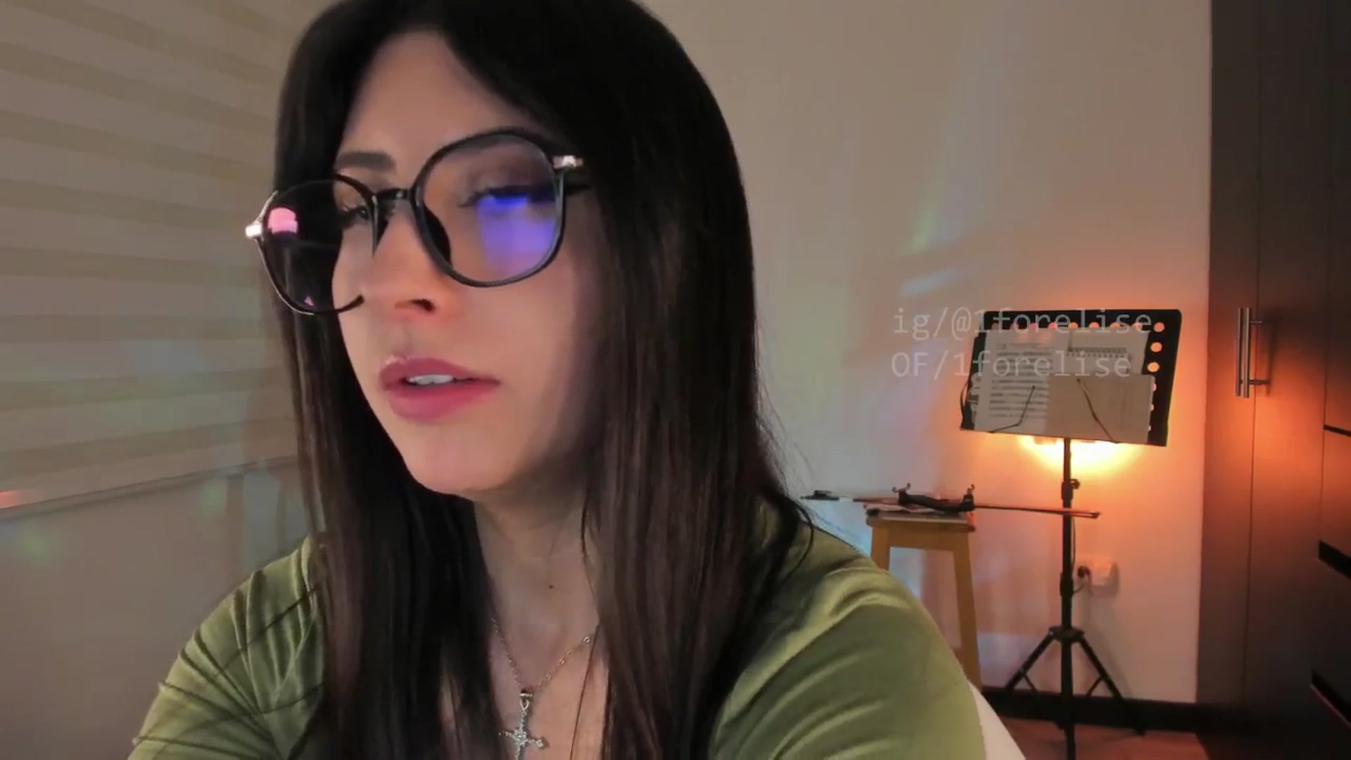Gallery image thumbnail from ForElisee's myfreecams stream on, 05/01/2026, 07:55 image 14 of 20