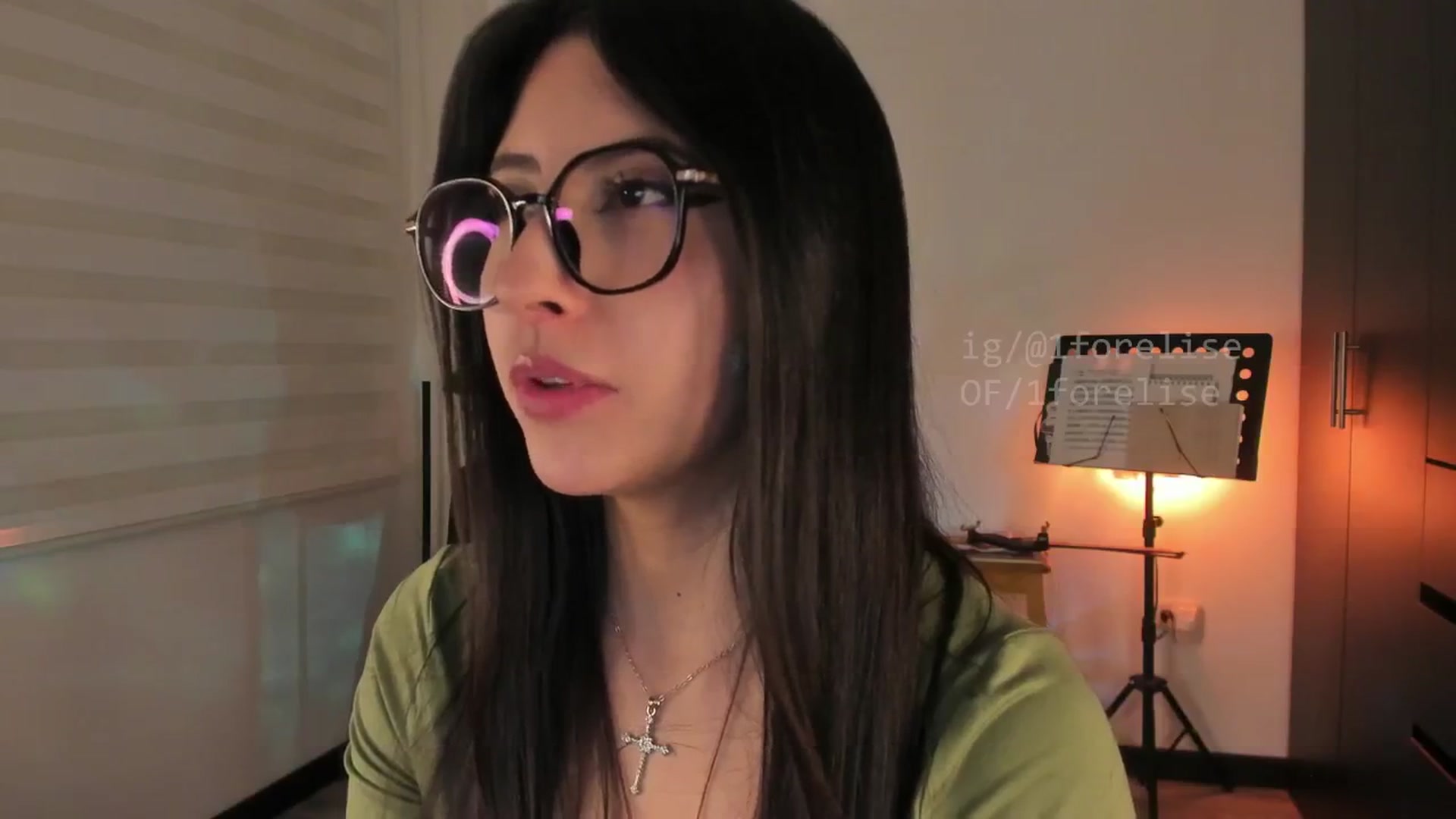 Gallery image thumbnail from ForElisee's myfreecams stream on, 05/01/2026, 07:55 image 15 of 20