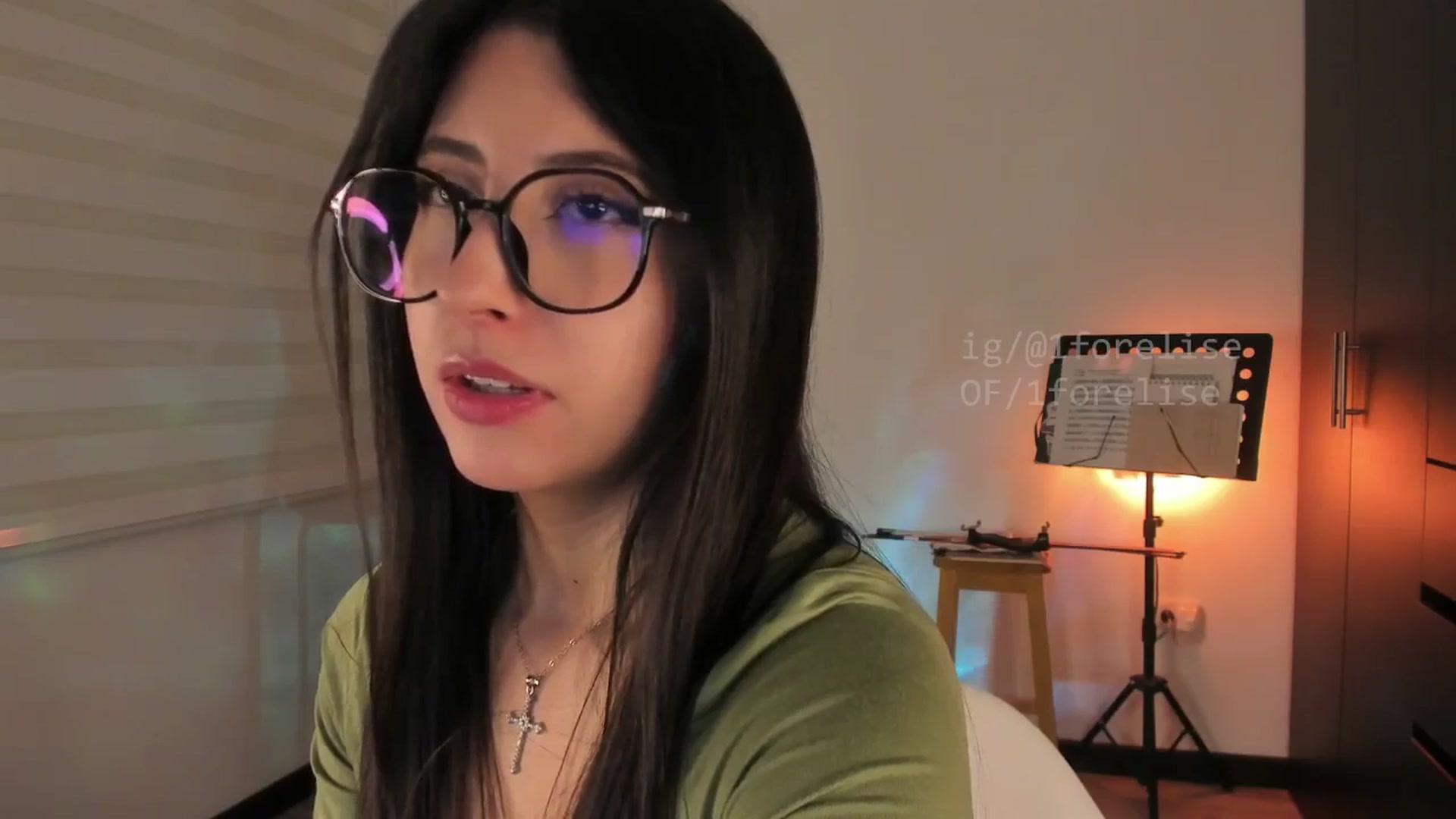 Gallery image thumbnail from ForElisee's myfreecams stream on, 05/01/2026, 07:55 image 18 of 20