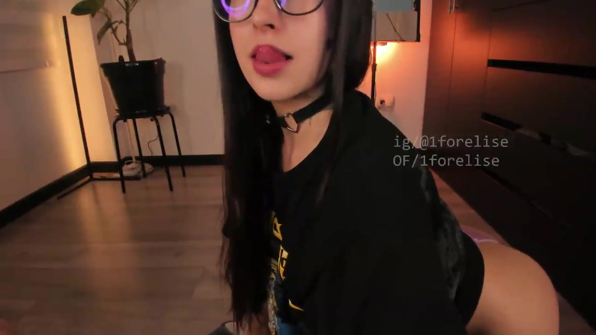 Gallery image thumbnail from ForElisee's myfreecams stream on, 05/28/2026, 08:06 image 15 of 20