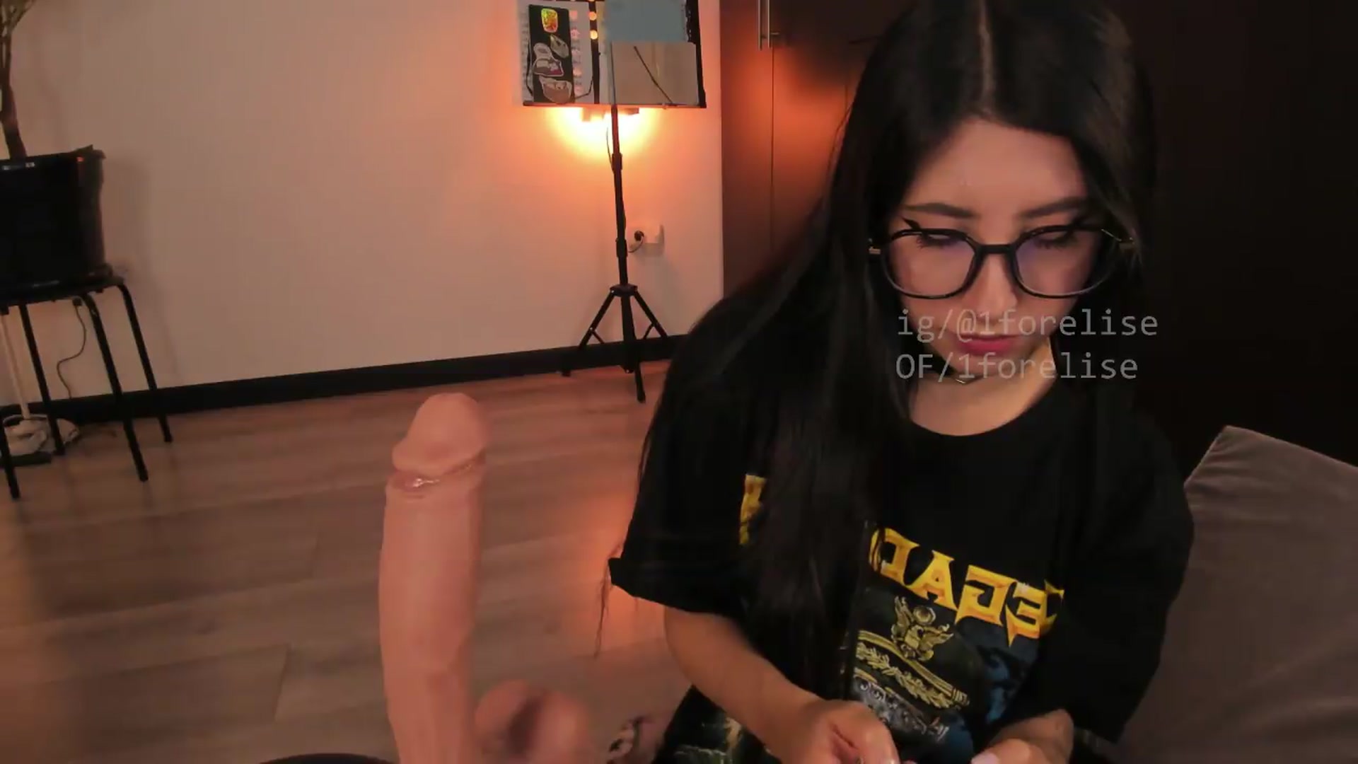 Gallery image thumbnail from ForElisee's myfreecams stream on, 05/28/2026, 08:06 image 4 of 20