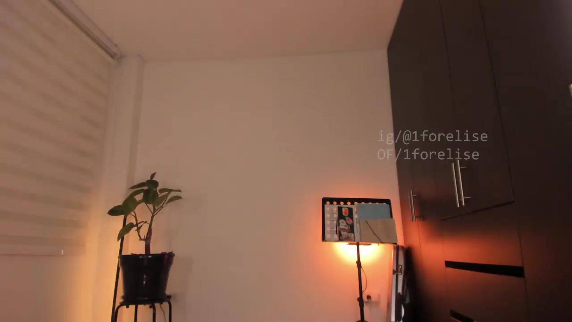 Gallery image thumbnail from ForElisee's myfreecams stream on, 07/30/2026, 08:43 image 16 of 20