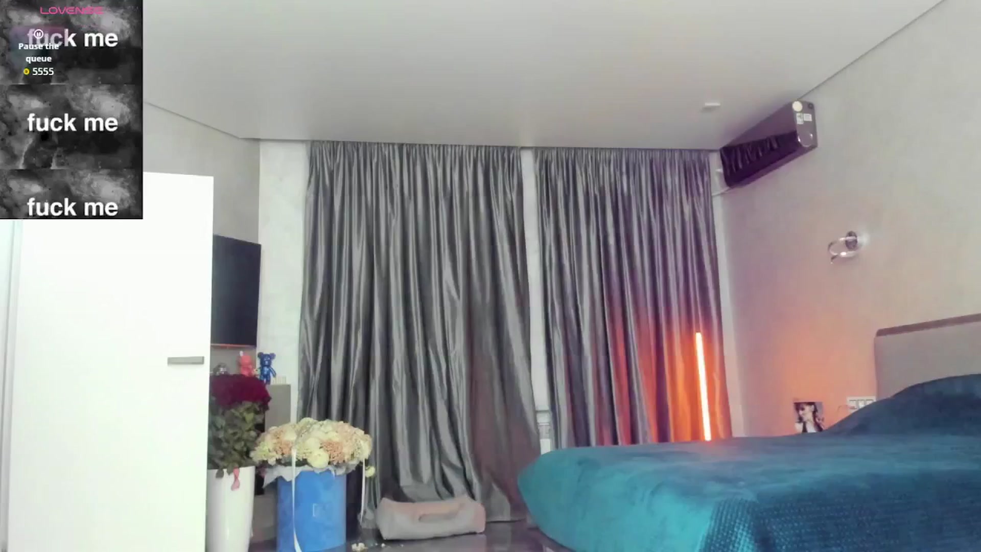 Gallery image thumbnail from ForLoveK's myfreecams stream on, 12/03/2025, 22:01 image 7 of 20