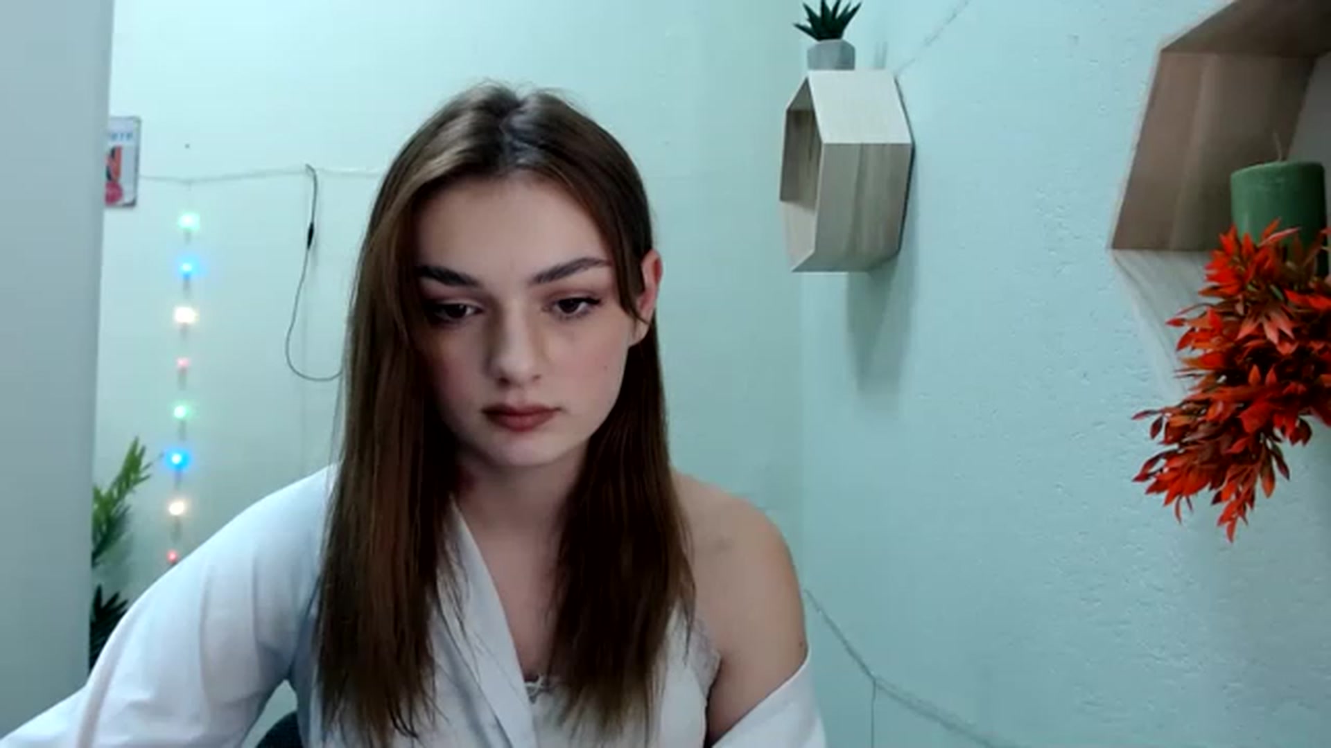 Gallery image thumbnail from For_Love_'s myfreecams stream on, 11/16/2022, 18:44 image 19 of 20