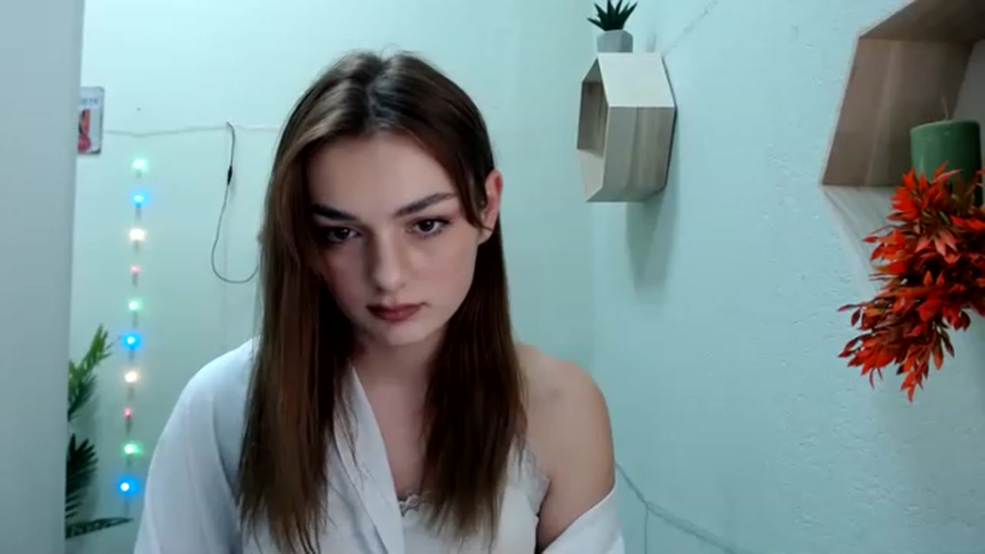 Gallery image thumbnail from For_Love_'s myfreecams stream on, 11/16/2022, 18:44 image 15 of 20