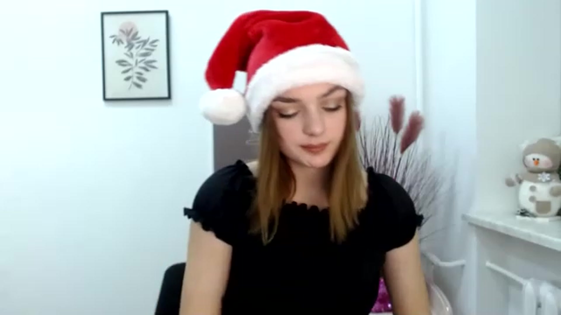 Gallery image thumbnail from For_Love_'s myfreecams stream on, 12/23/2022, 17:33 image 5 of 20