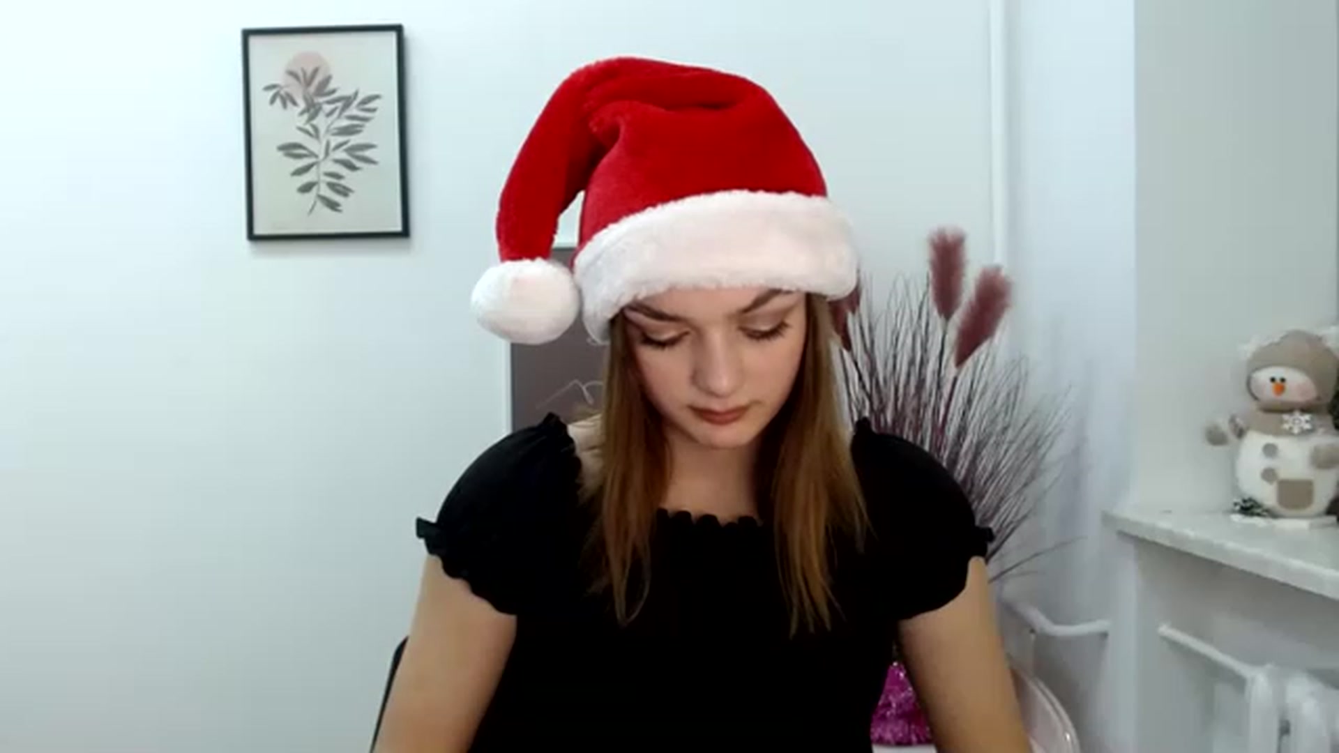 Gallery image thumbnail from For_Love_'s myfreecams stream on, 12/23/2022, 17:33 image 14 of 20