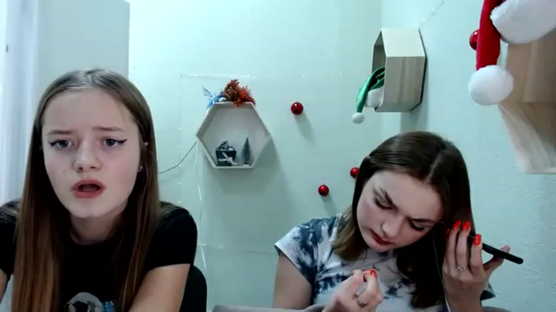 Gallery image thumbnail from For_Love_'s myfreecams stream on, 12/29/2022, 17:36 image 20 of 20