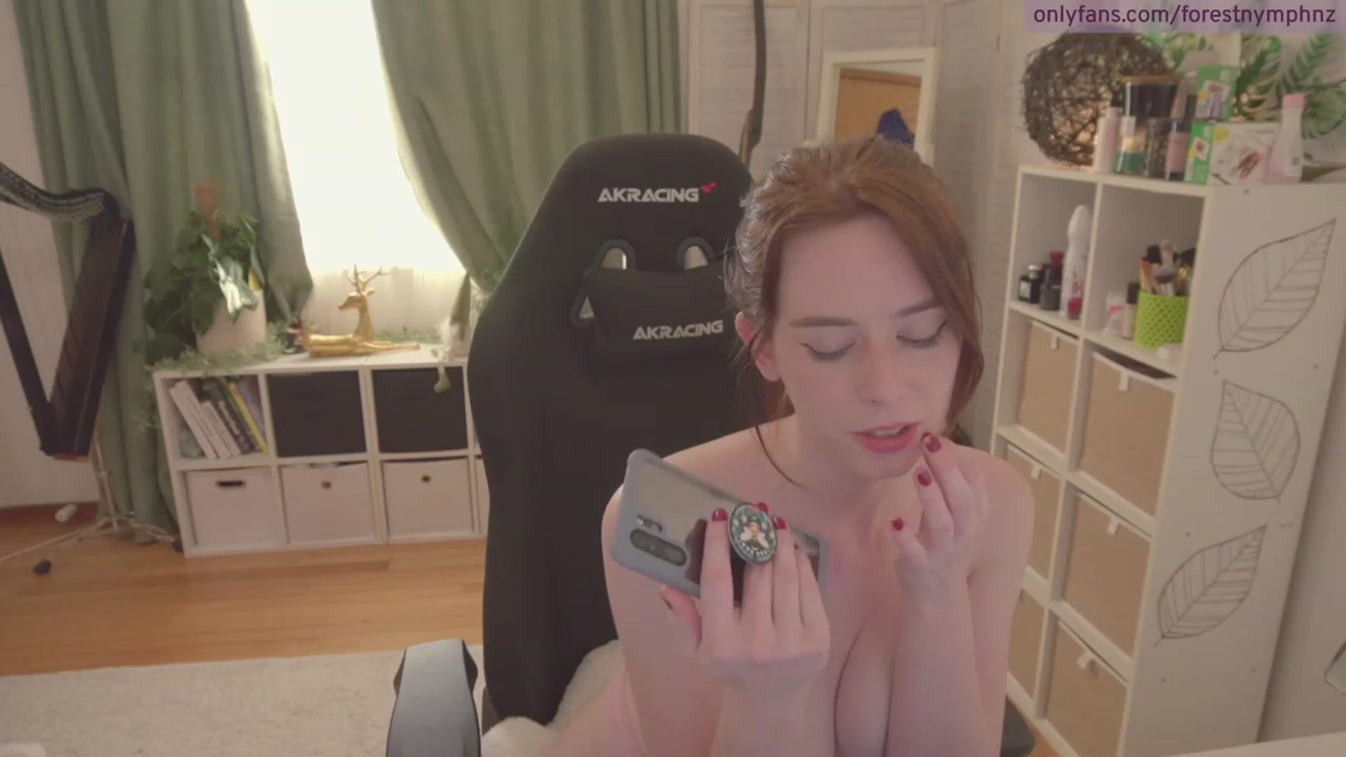 Gallery image thumbnail from Forest_nymph's myfreecams stream on, 03/29/2023, 06:46 image 13 of 20