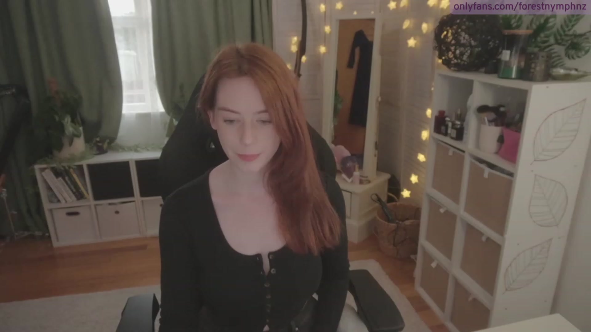 Gallery image thumbnail from Forest_nymph's myfreecams stream on, 04/14/2023, 07:24 image 1 of 20