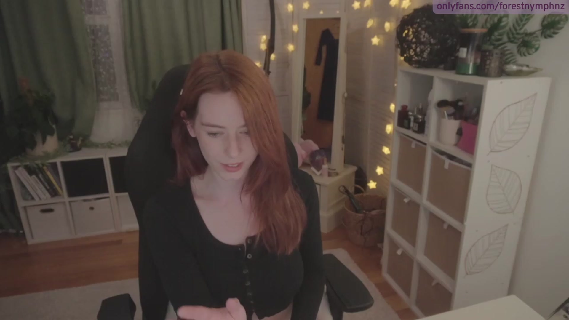 Gallery image thumbnail from Forest_nymph's myfreecams stream on, 04/14/2023, 07:24 image 17 of 20