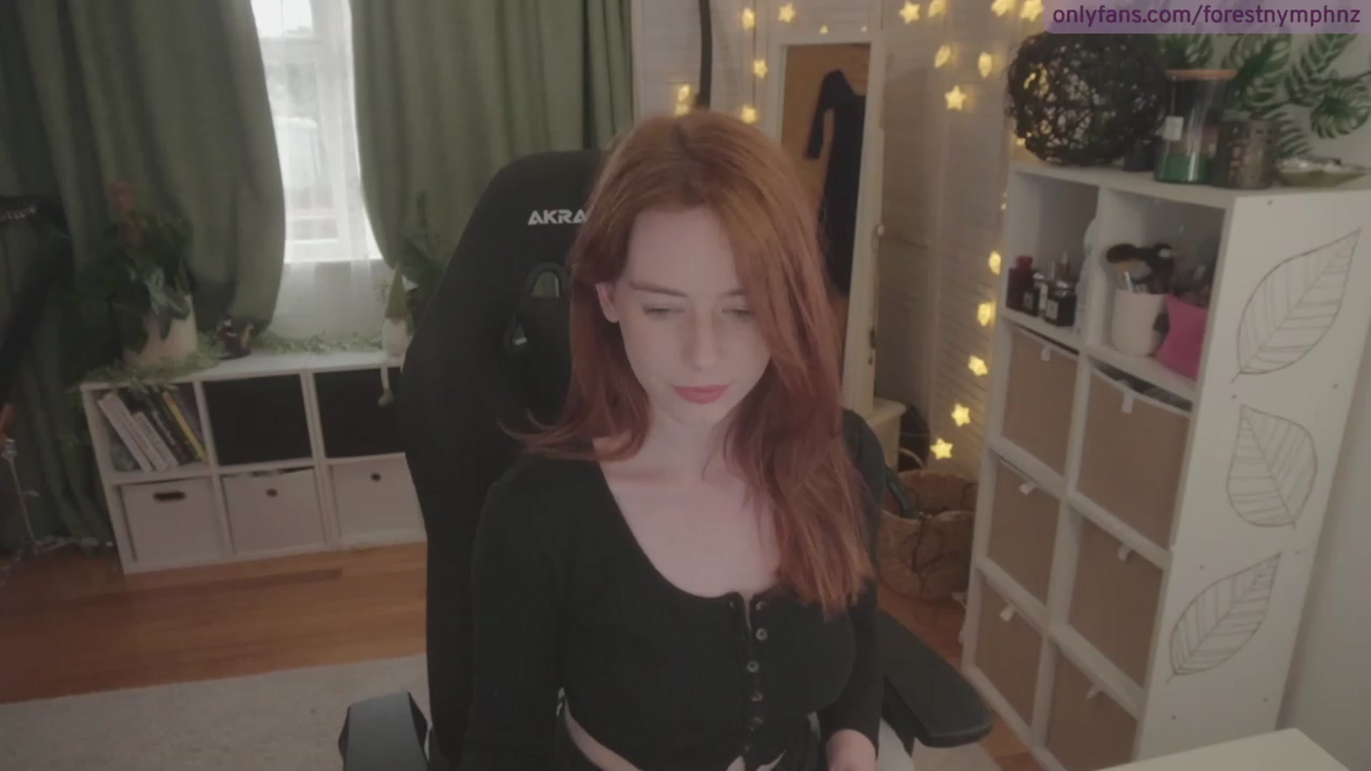 Gallery image thumbnail from Forest_nymph's myfreecams stream on, 04/14/2023, 07:24 image 2 of 20