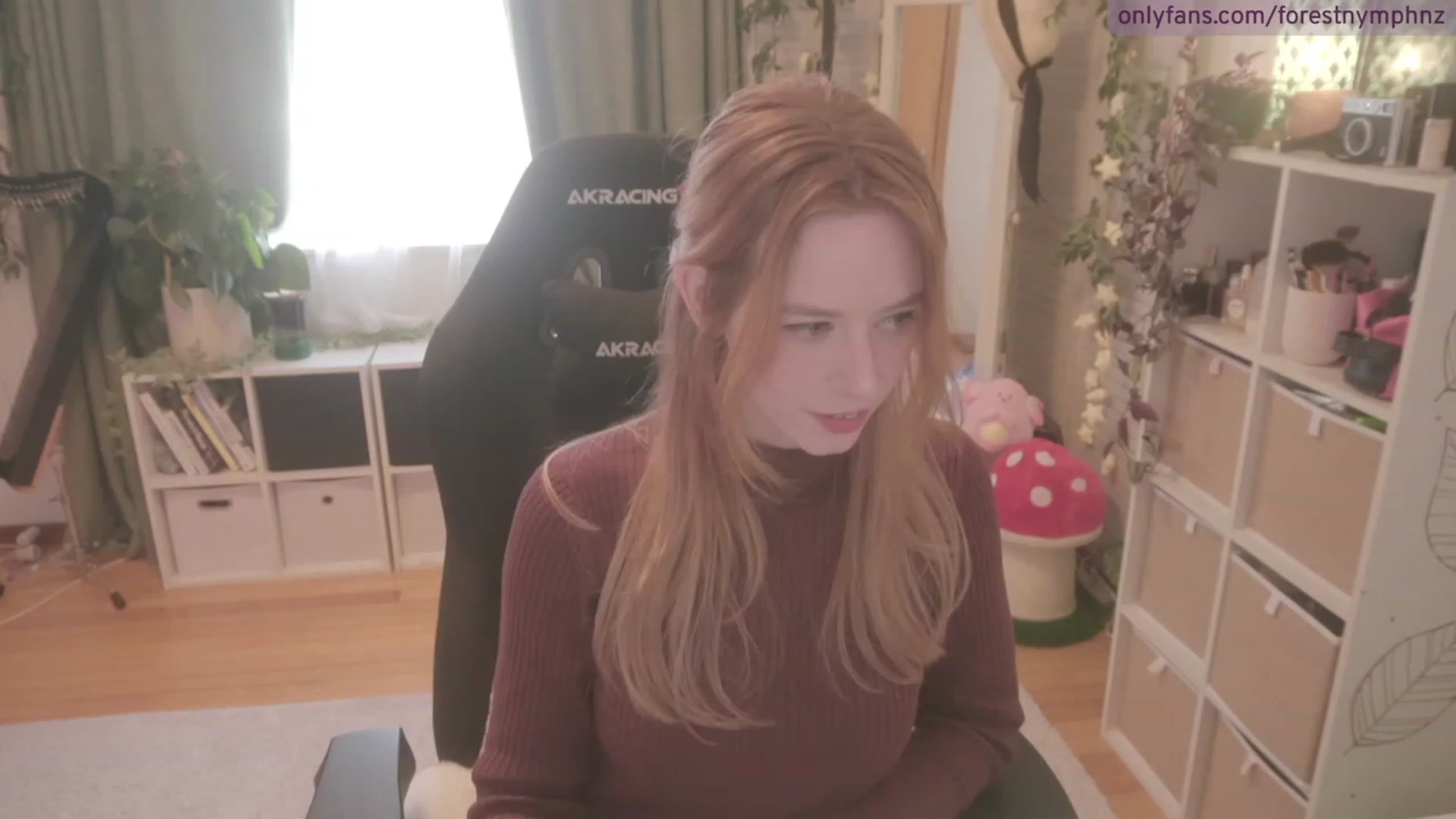 Gallery image thumbnail from Forest_nymph's myfreecams stream on, 07/24/2023, 05:36 image 1 of 20