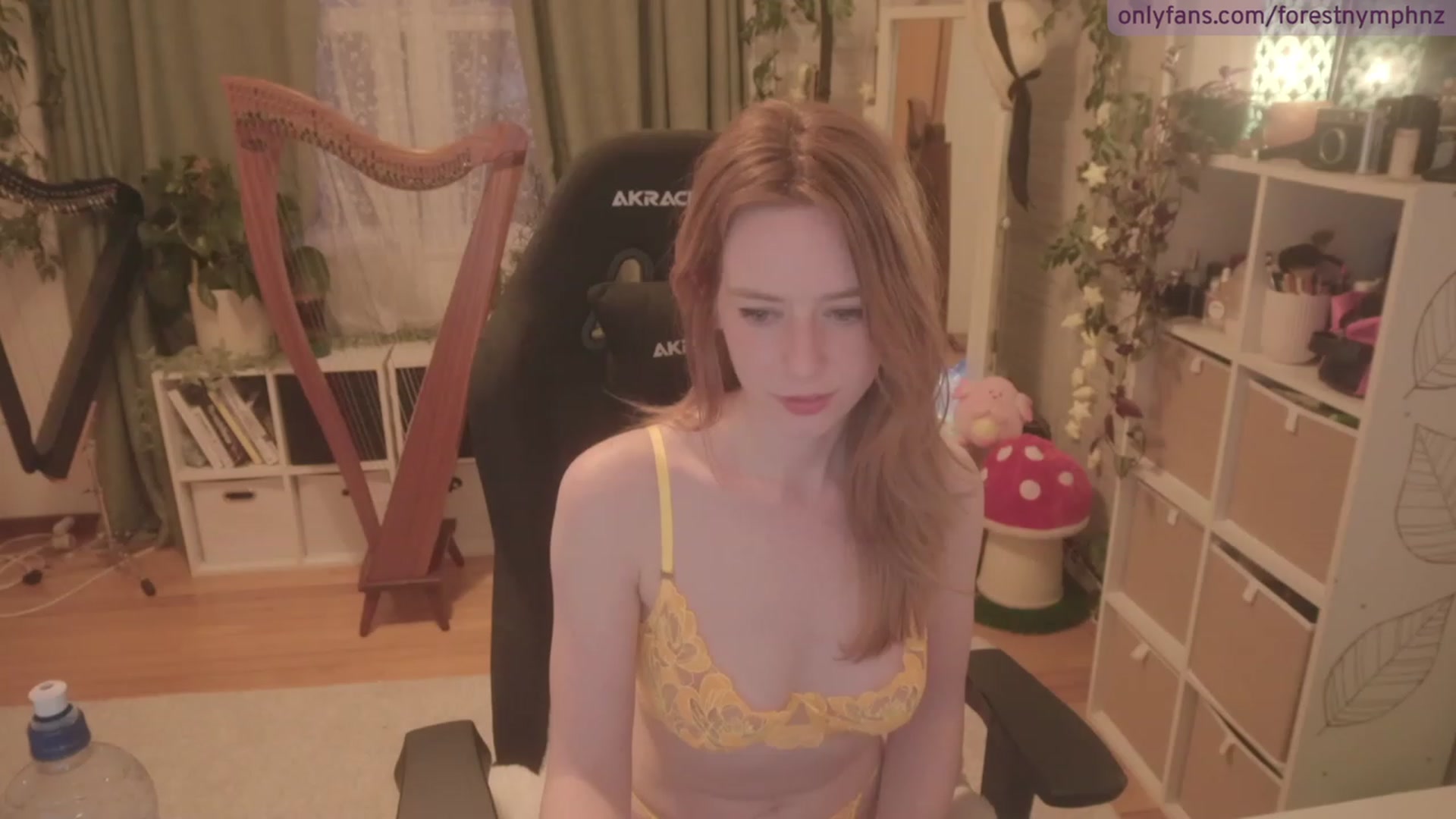 Gallery image thumbnail from Forest_nymph's myfreecams stream on, 07/24/2023, 06:03 image 11 of 20