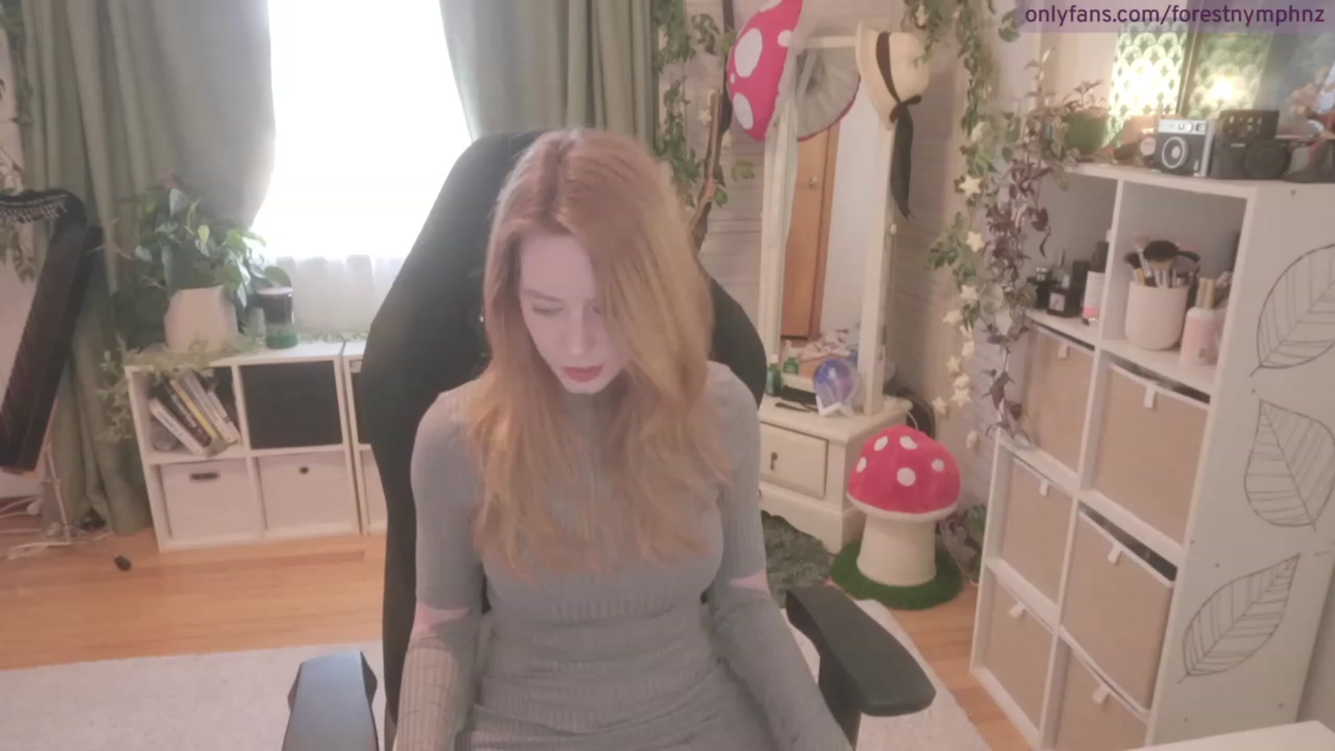 Gallery image thumbnail from Forest_nymph's myfreecams stream on, 08/18/2023, 04:57 image 2 of 20