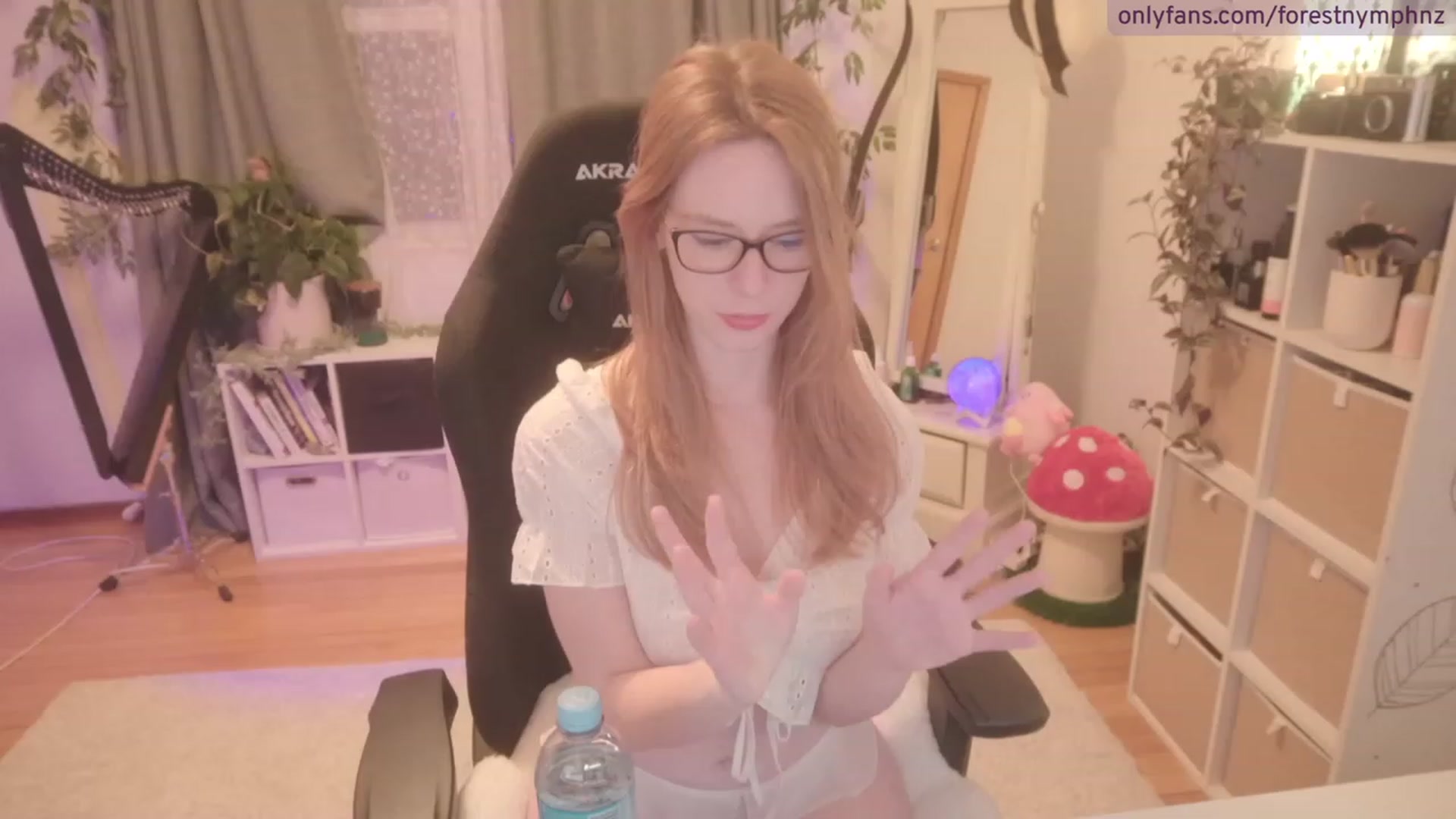 Gallery image thumbnail from Forest_nymph's myfreecams stream on, 08/29/2023, 06:39 image 20 of 20