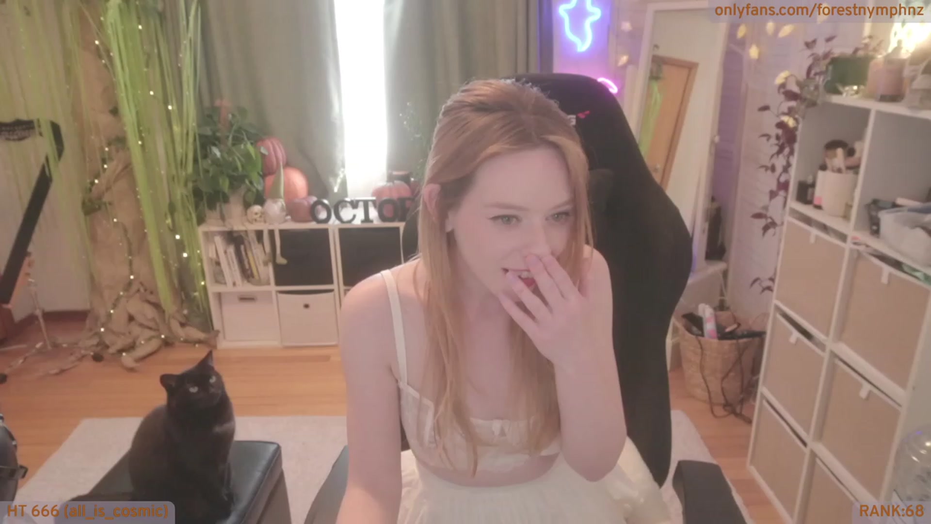 Gallery image thumbnail from Forest_nymph's myfreecams stream on, 10/03/2023, 04:02 image 15 of 20