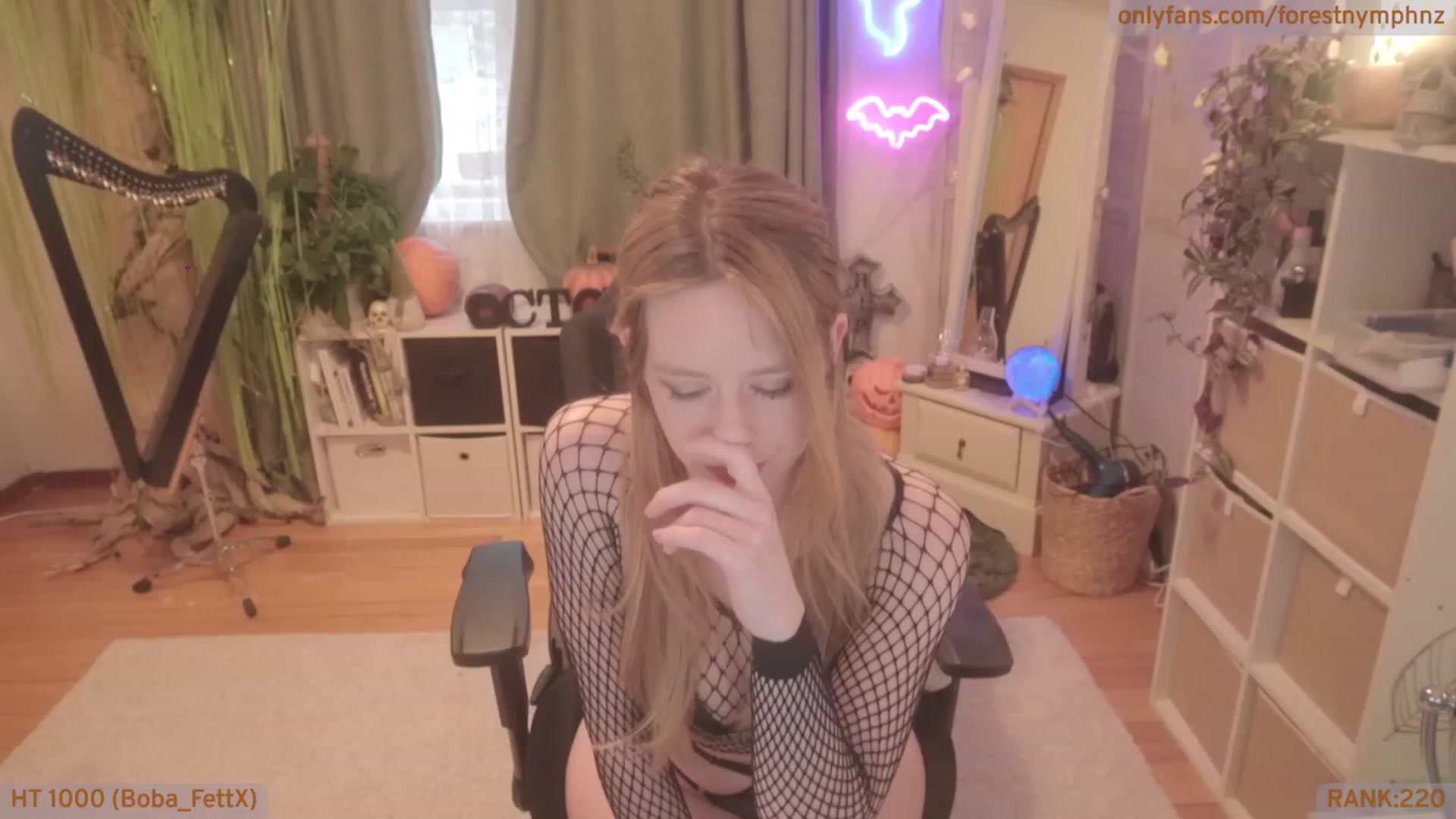 Gallery image thumbnail from Forest_nymph's myfreecams stream on, 10/08/2023, 08:27 image 3 of 20
