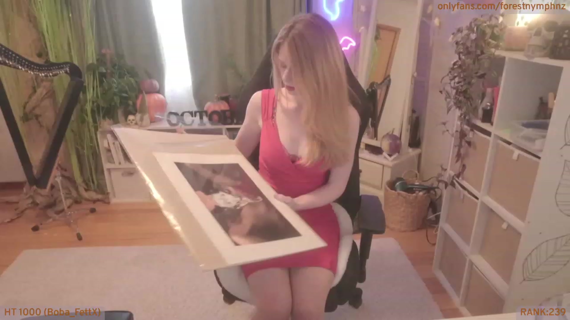 Gallery image thumbnail from Forest_nymph's myfreecams stream on, 10/10/2023, 03:35 image 7 of 20