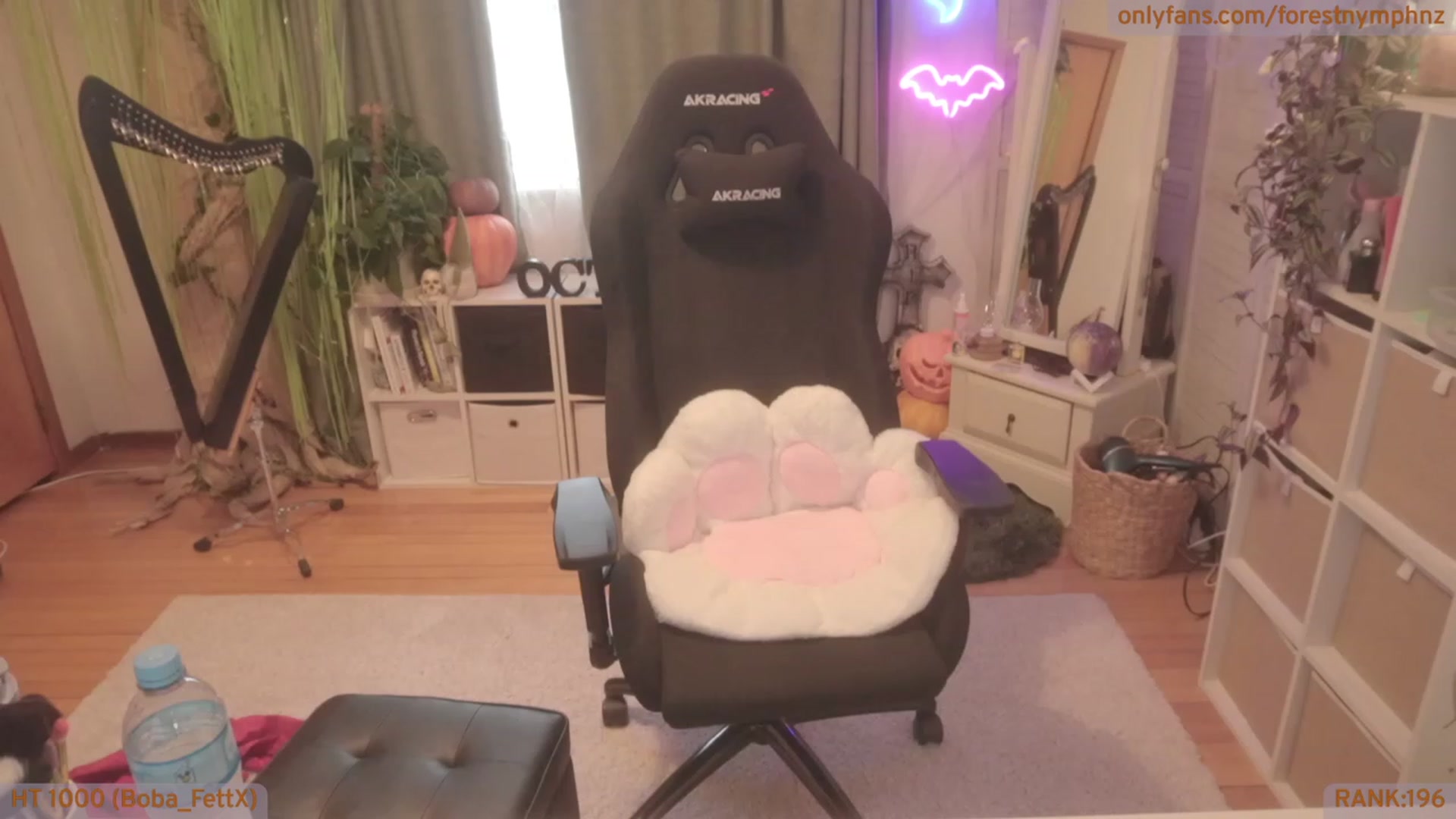 Gallery image thumbnail from Forest_nymph's myfreecams stream on, 10/10/2023, 06:32 image 9 of 20