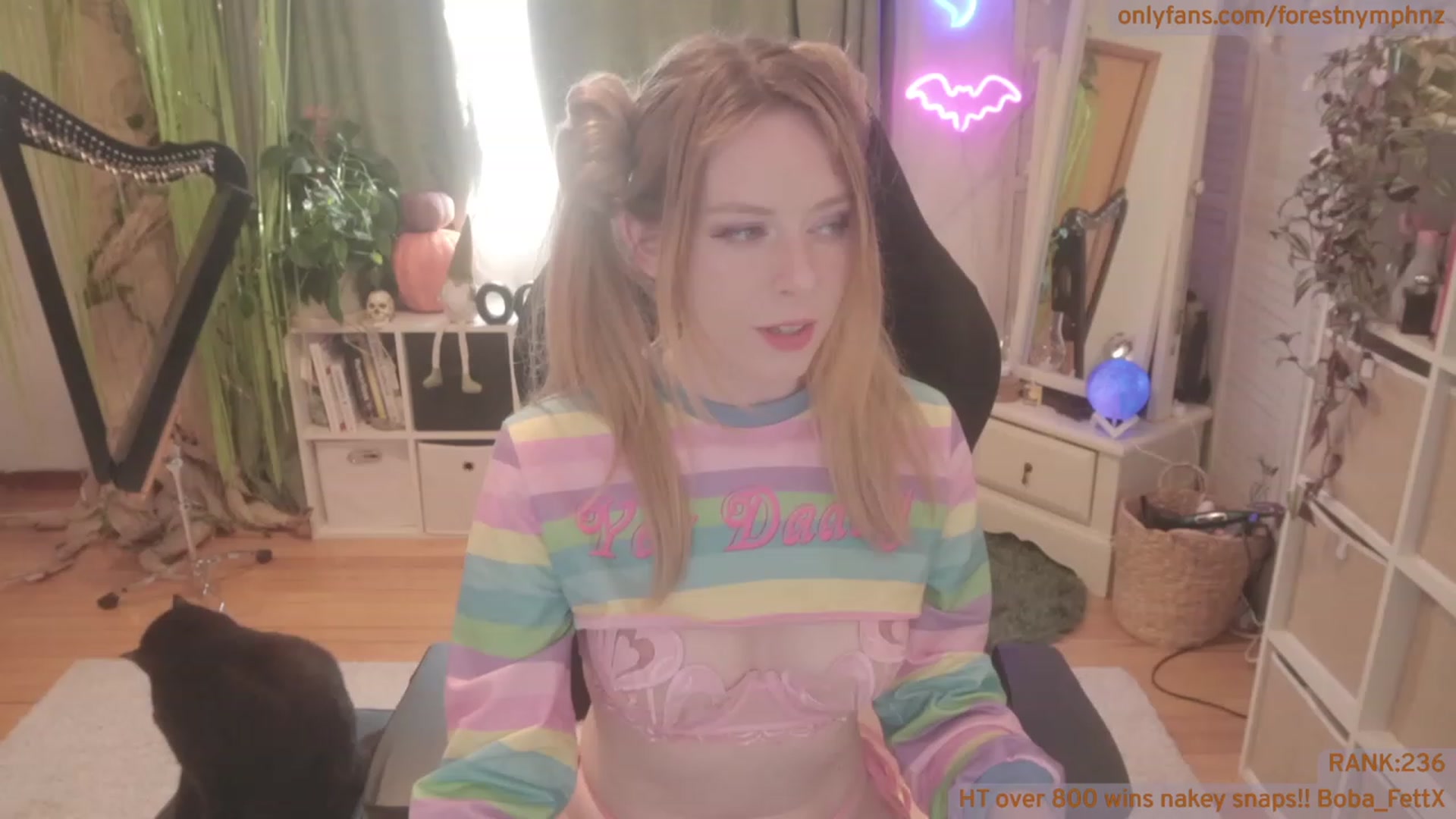 Gallery image thumbnail from Forest_nymph's myfreecams stream on, 10/12/2023, 04:50 image 11 of 20