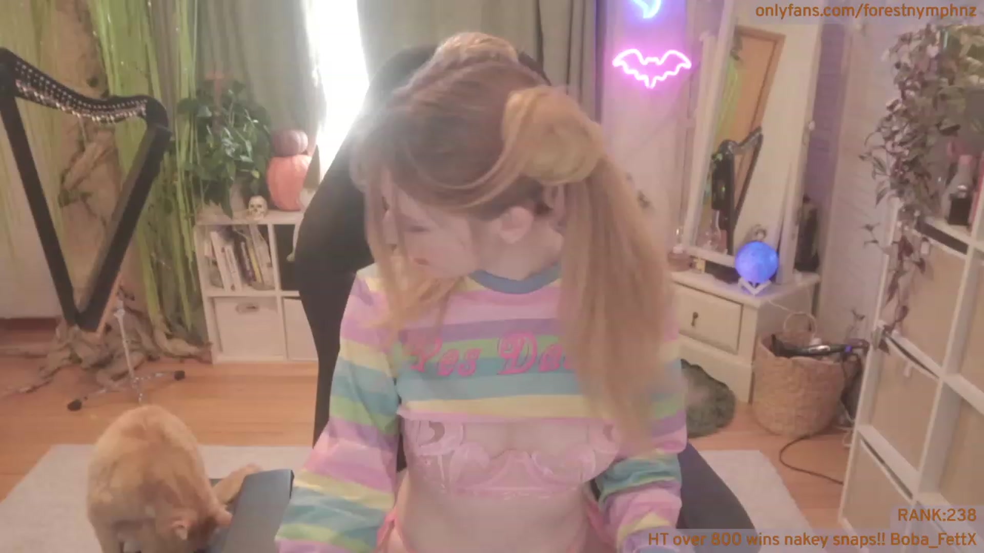Gallery image thumbnail from Forest_nymph's myfreecams stream on, 10/12/2023, 04:50 image 6 of 20