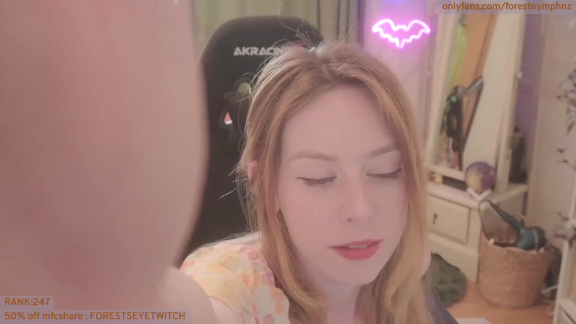 Gallery image thumbnail from Forest_nymph's myfreecams stream on, 10/13/2023, 05:22 image 7 of 20