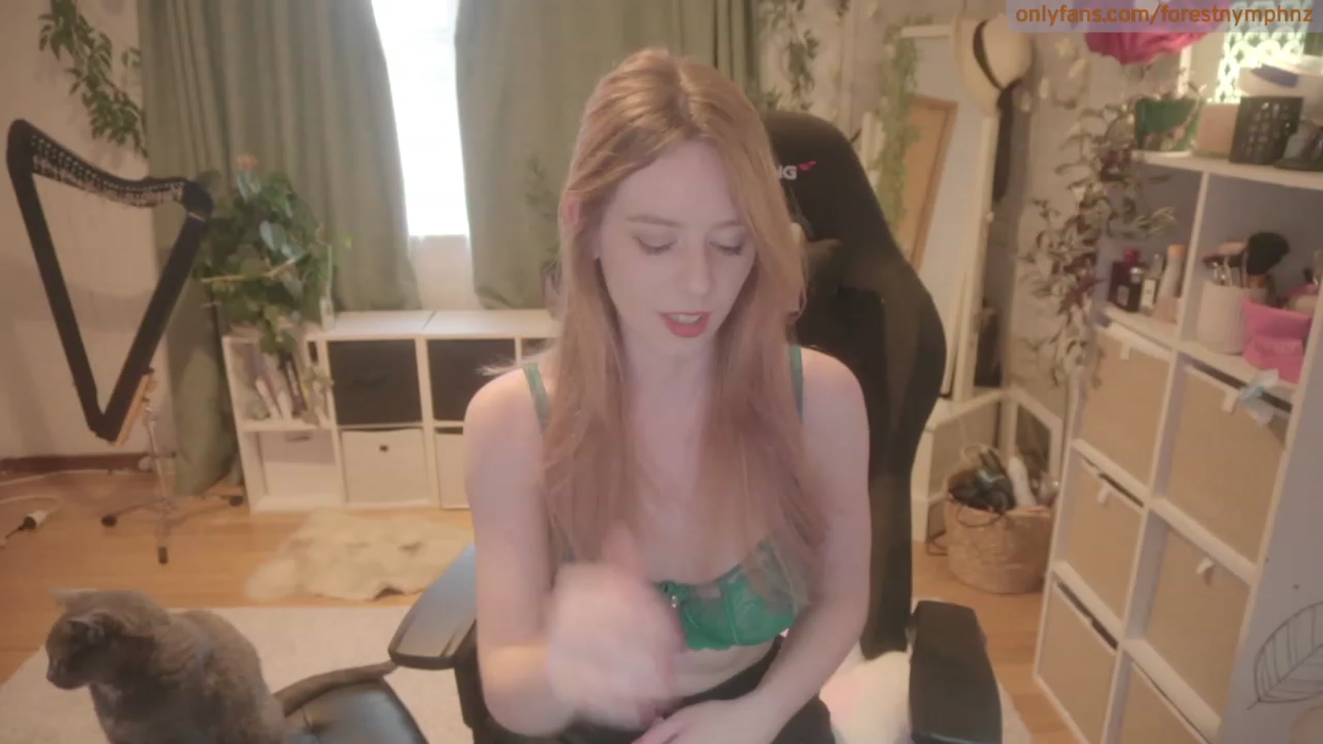 Gallery image thumbnail from Forest_nymph's myfreecams stream on, 12/04/2023, 03:44 image 4 of 20
