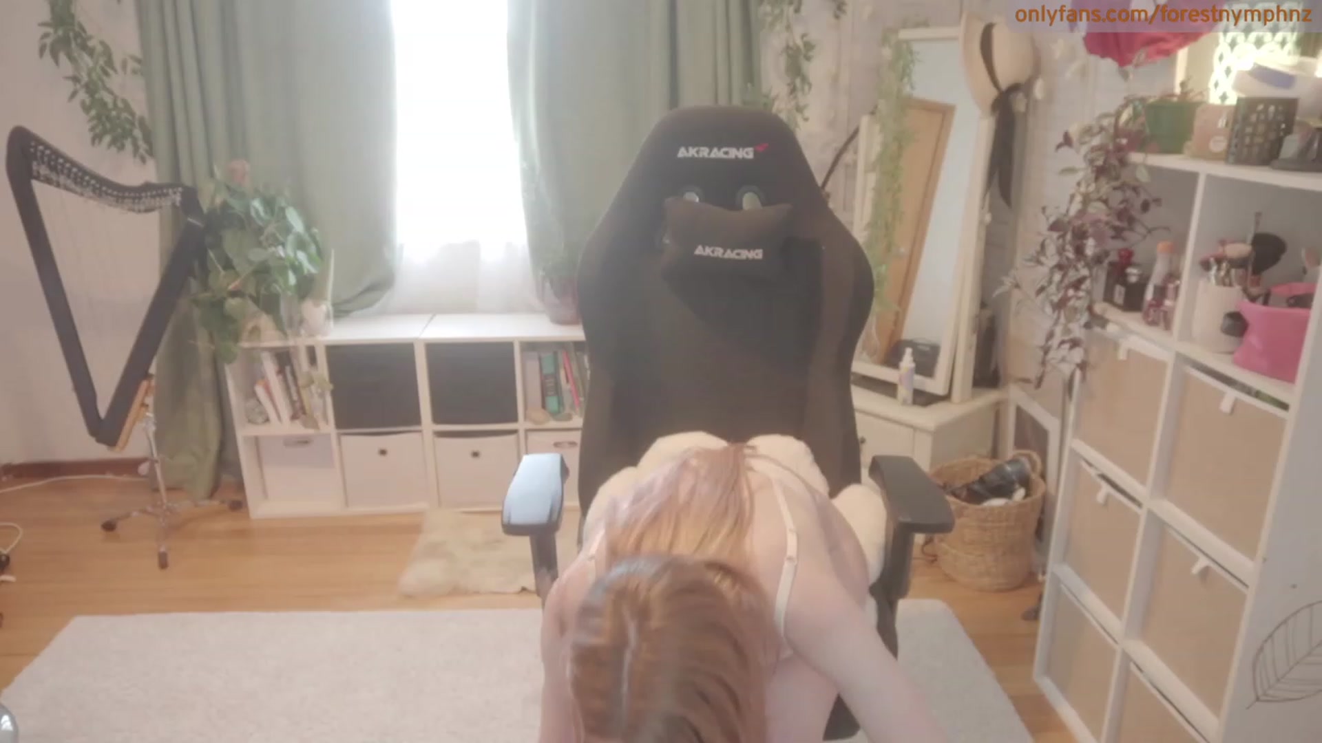 Gallery image thumbnail from Forest_nymph's myfreecams stream on, 12/08/2023, 01:58 image 20 of 20