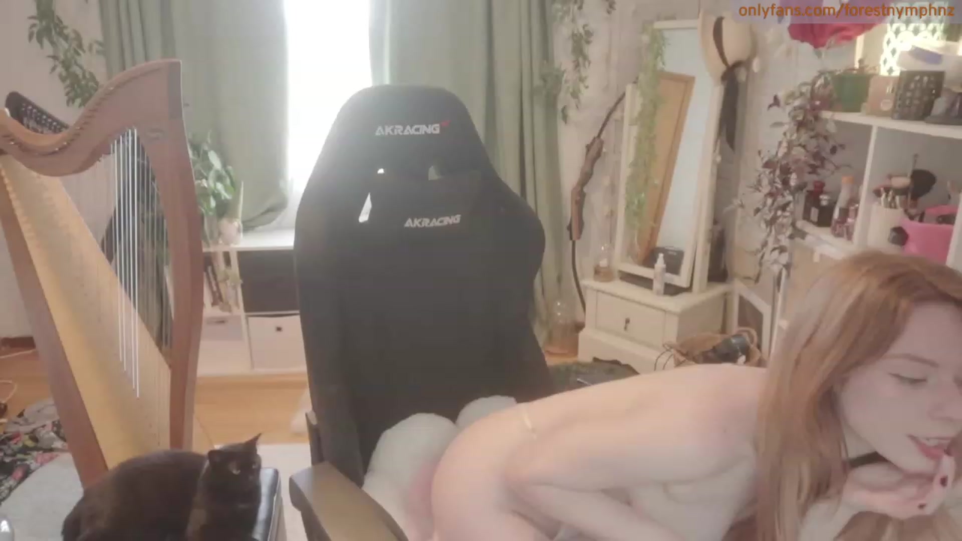 Gallery image thumbnail from Forest_nymph's myfreecams stream on, 12/08/2023, 02:45 image 16 of 20