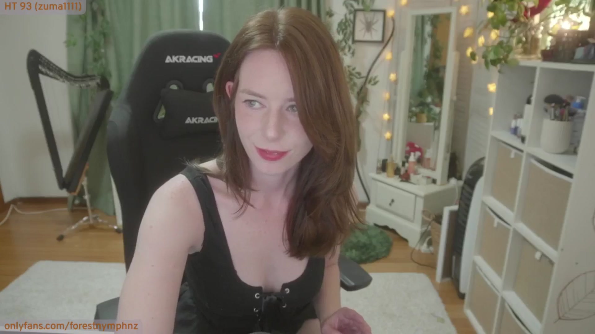 Gallery image thumbnail from Forest_nymph's myfreecams stream on, 06/14/2024, 04:03 image 10 of 20