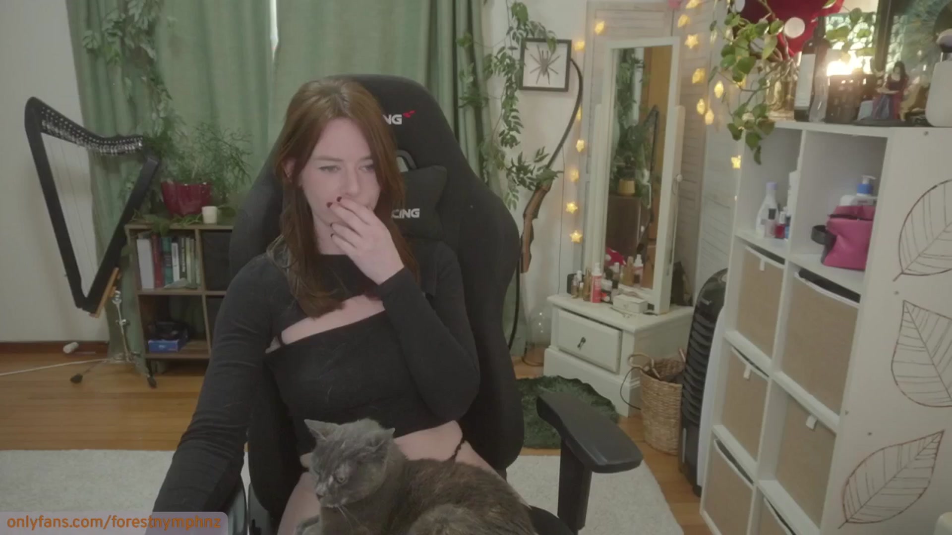 Gallery image thumbnail from Forest_nymph's myfreecams stream on, 07/10/2024, 05:22 image 11 of 20