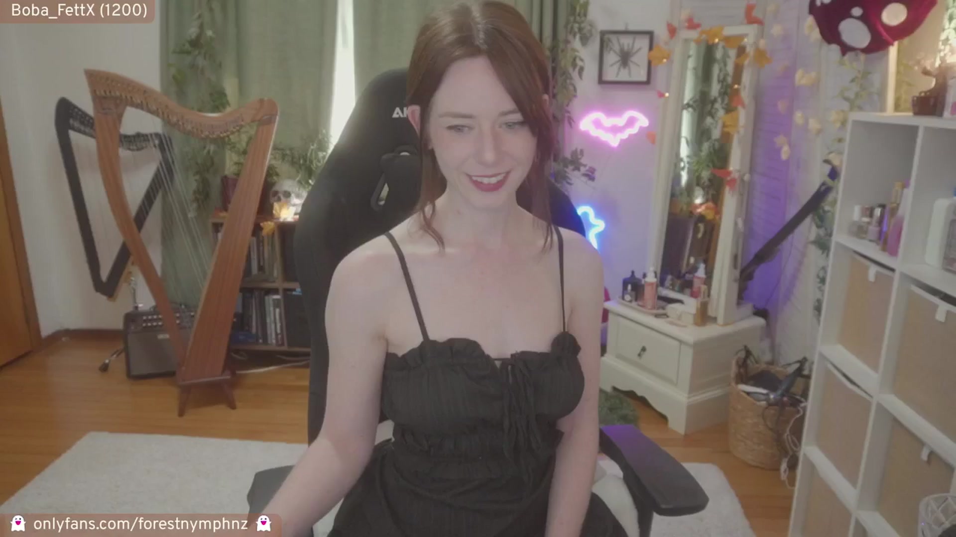 Gallery image thumbnail from Forest_nymph's myfreecams stream on, 10/14/2024, 07:16 image 7 of 20