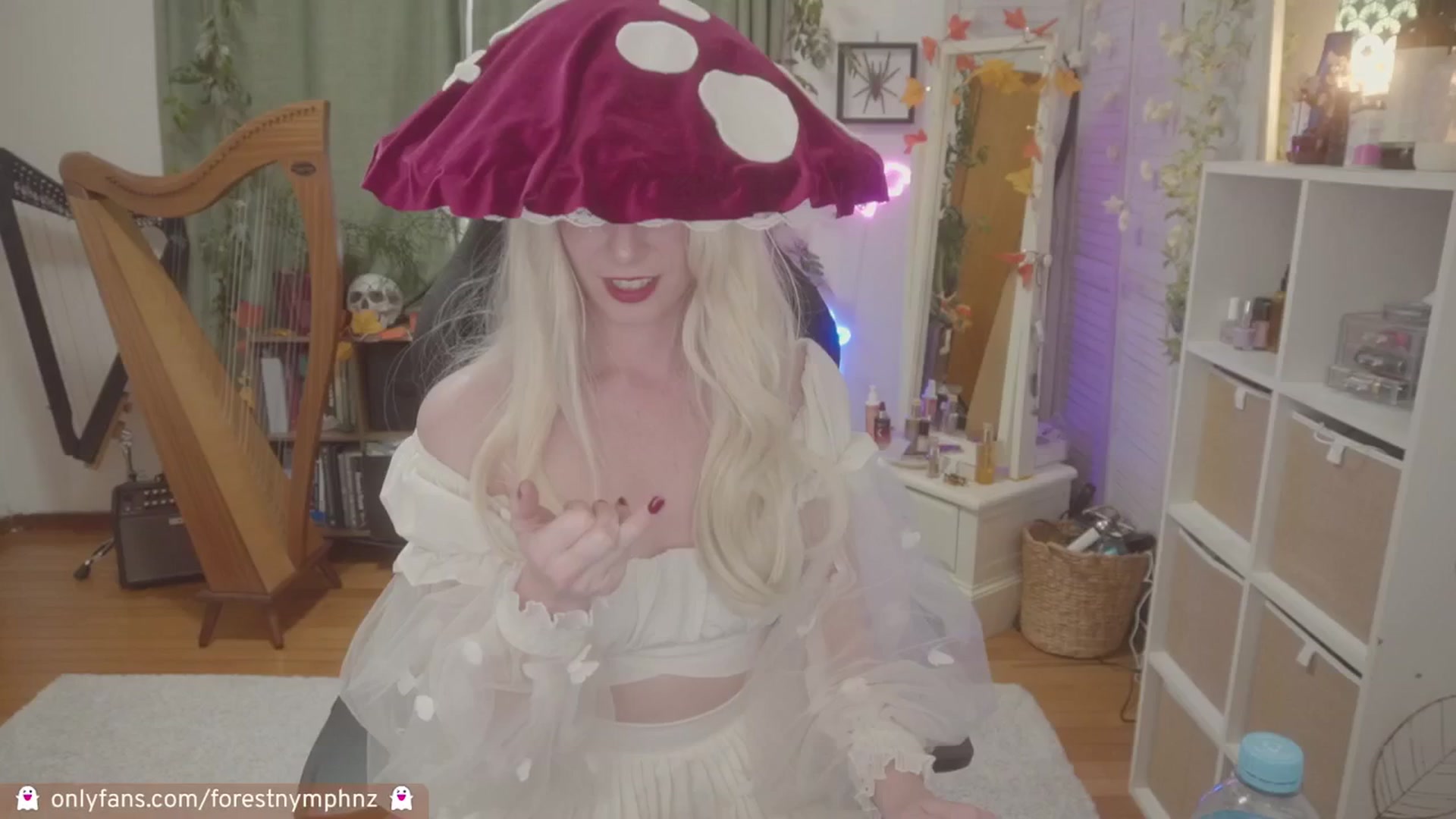 Gallery image thumbnail from Forest_nymph's myfreecams stream on, 10/28/2024, 06:21 image 8 of 20
