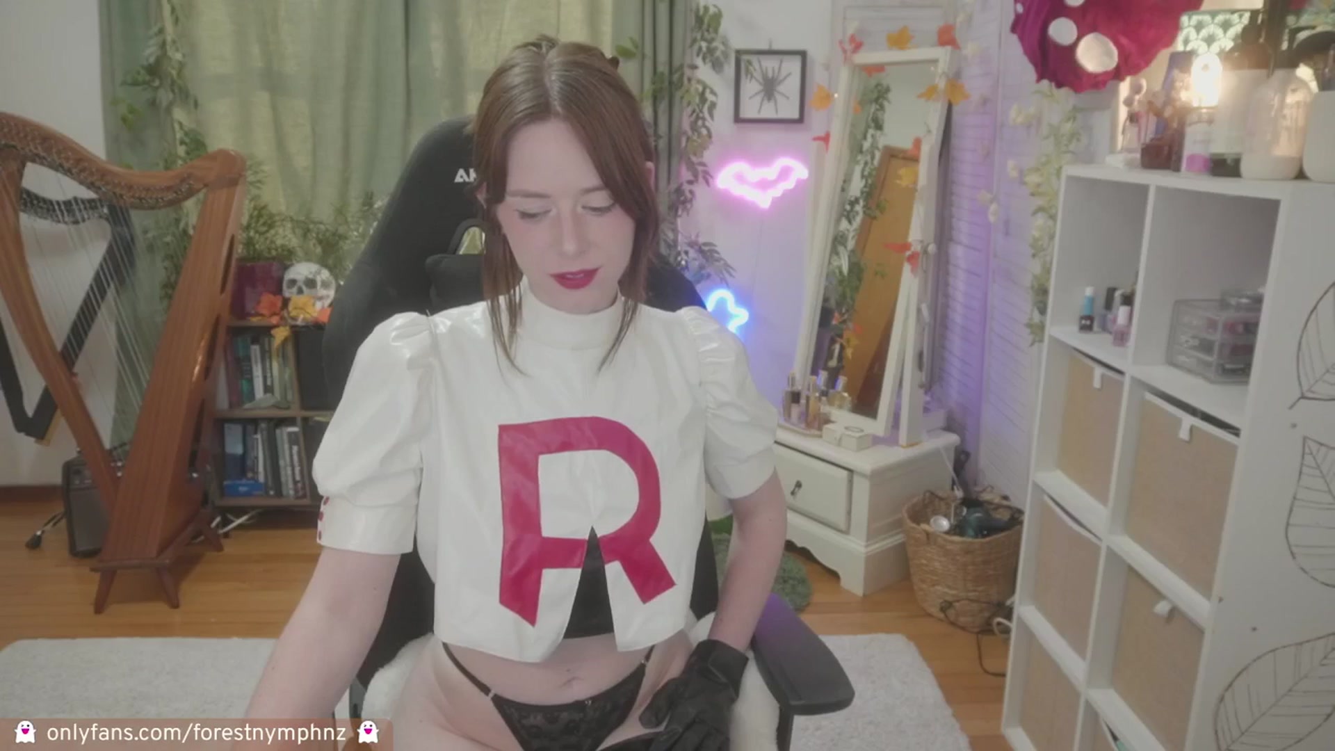 Gallery image thumbnail from Forest_nymph's myfreecams stream on, 11/01/2024, 07:26 image 7 of 20